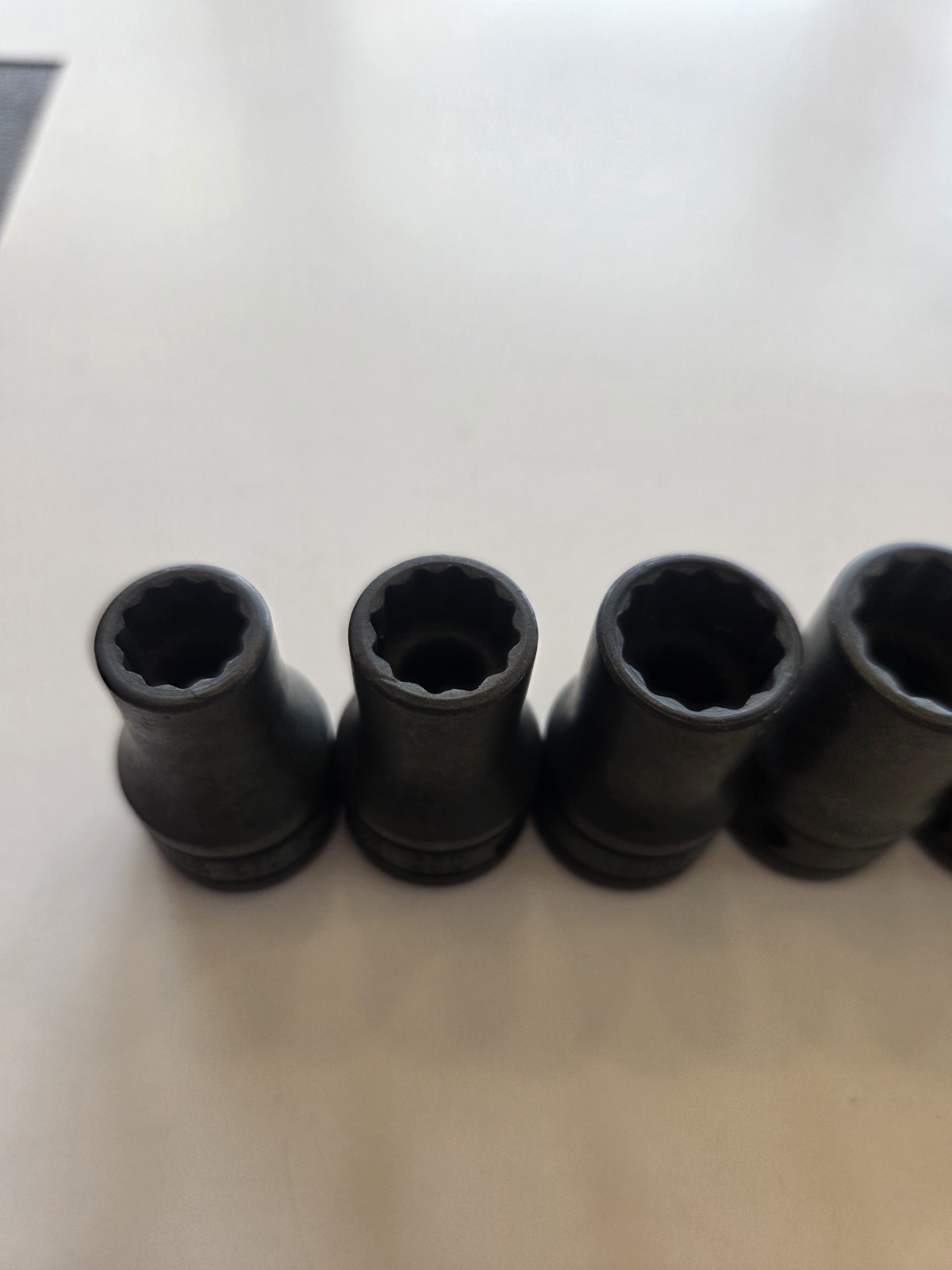 Snap On Tools 9 Piece 1/2″ Drive Industrial Finish 12 Point SAE Socket Set NICE