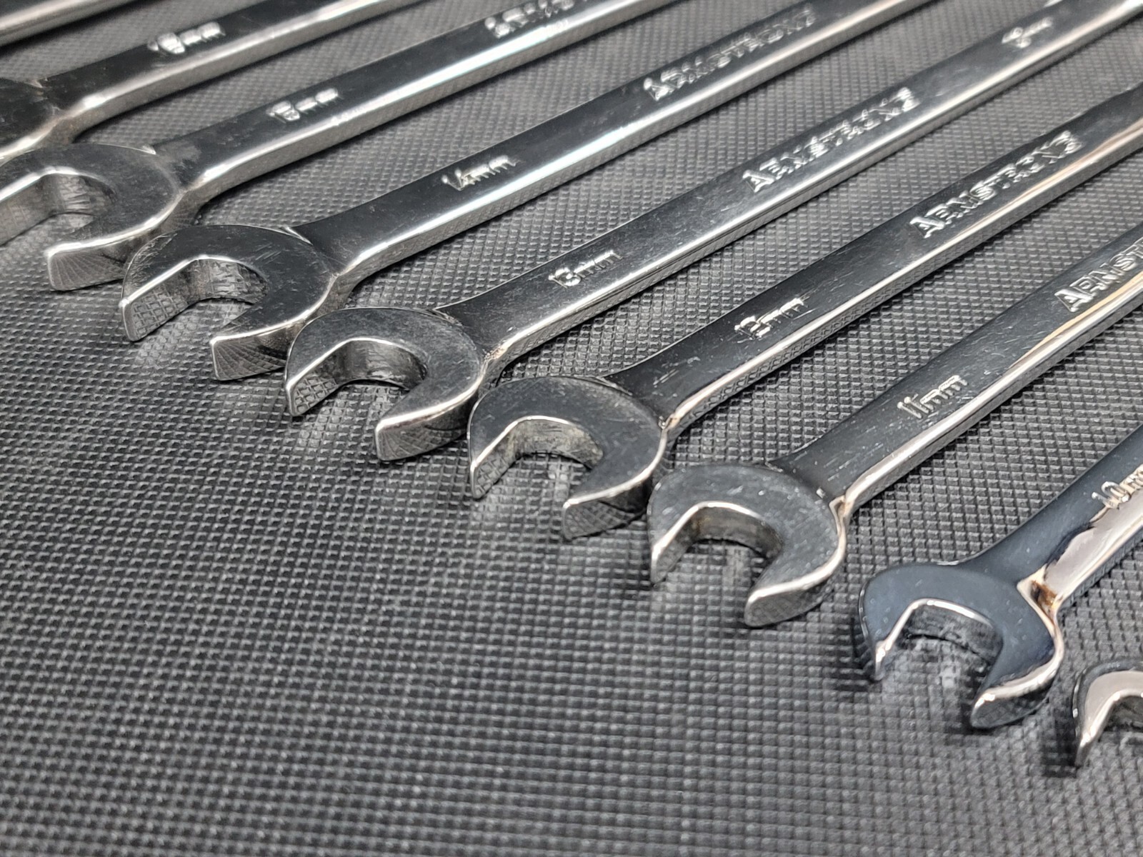 Armstrong Tools 15 pc 12 point Metric Combo Wrench Set 7-19mm & 21-22mm GMTK 52