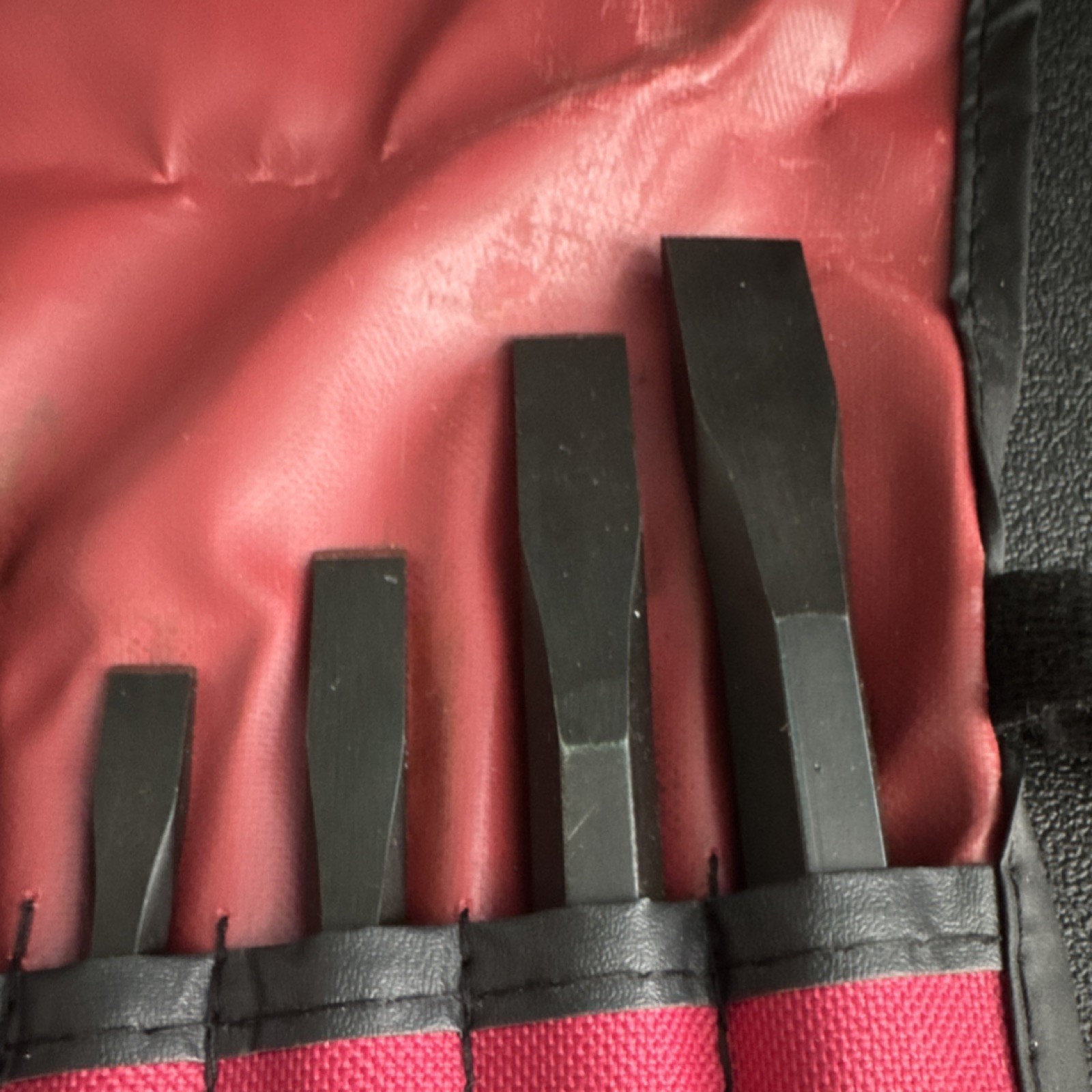 Mac Tools PC12PTSS 12-Piece Steel Punch Set Black Kit Bag Included