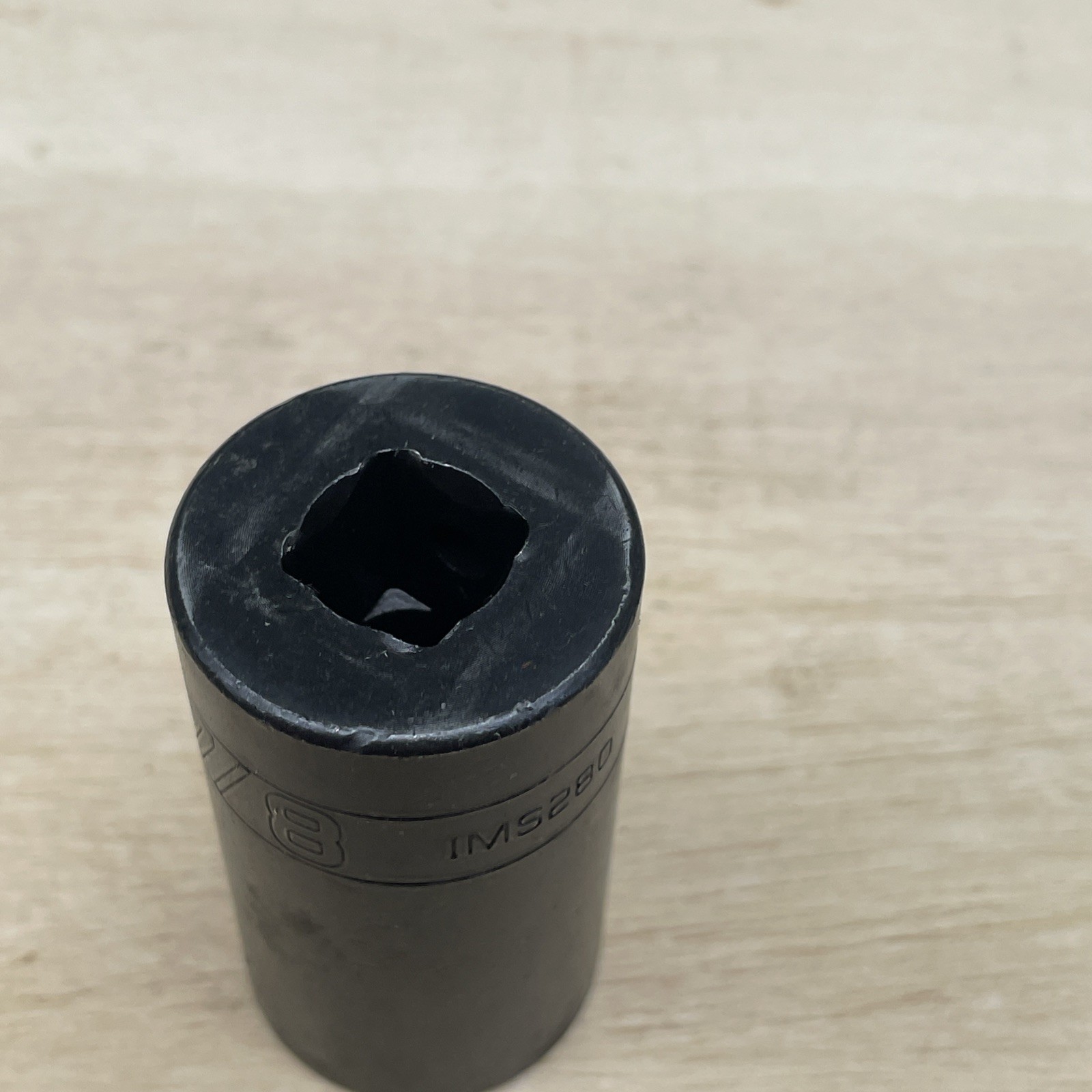 Snap-On Tools USA 1/2″ Drive 7/8″ SAE 6pt Semi Deep Impact Socket IMS280