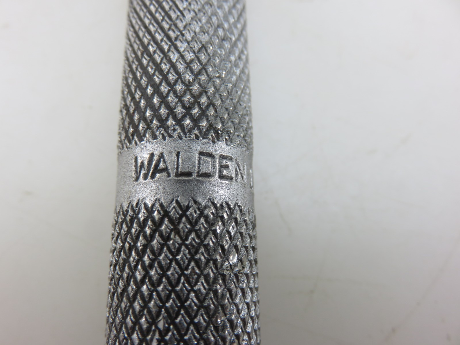 Walden 1152 1/2″ Dr. Breaker Bar 12.5″ Long Knurled Handle Vintage USA