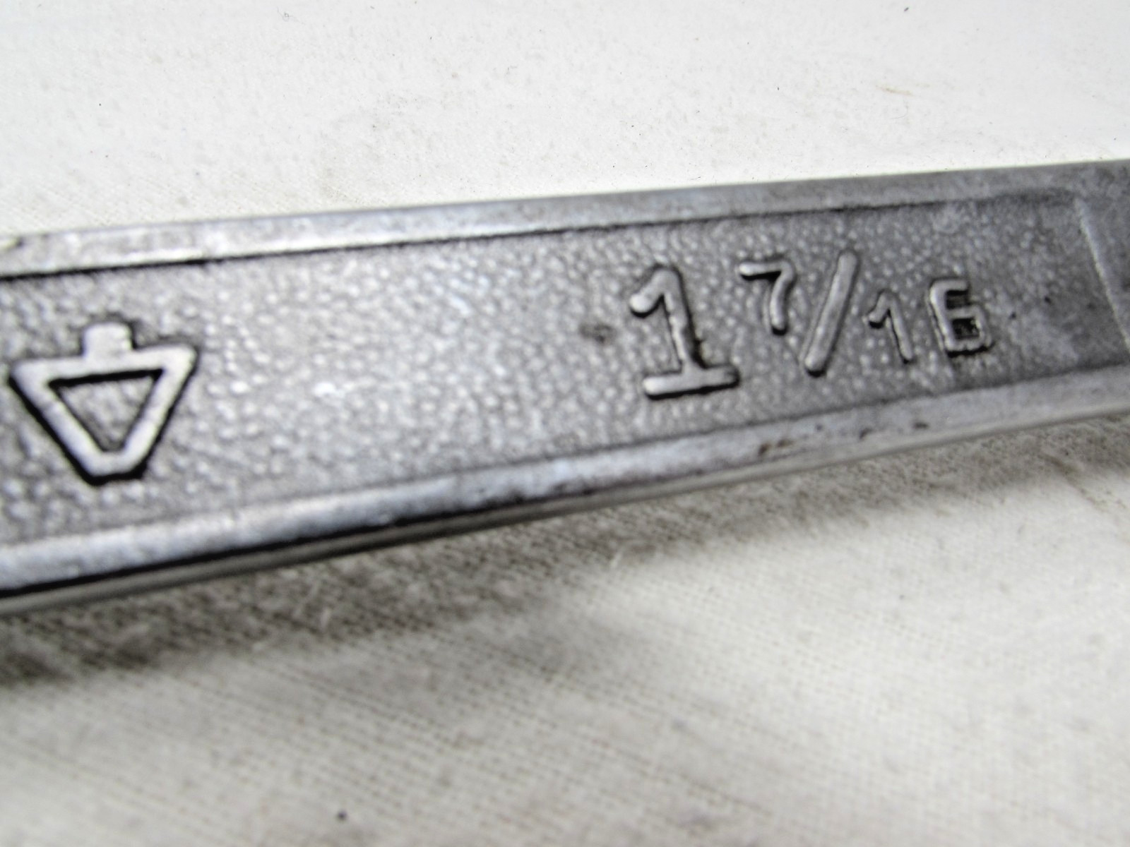 Vintage Plomb Plvmb 1 7/16 Inch Pebble Finish 1246 19-Inch-Long Combo Wrench