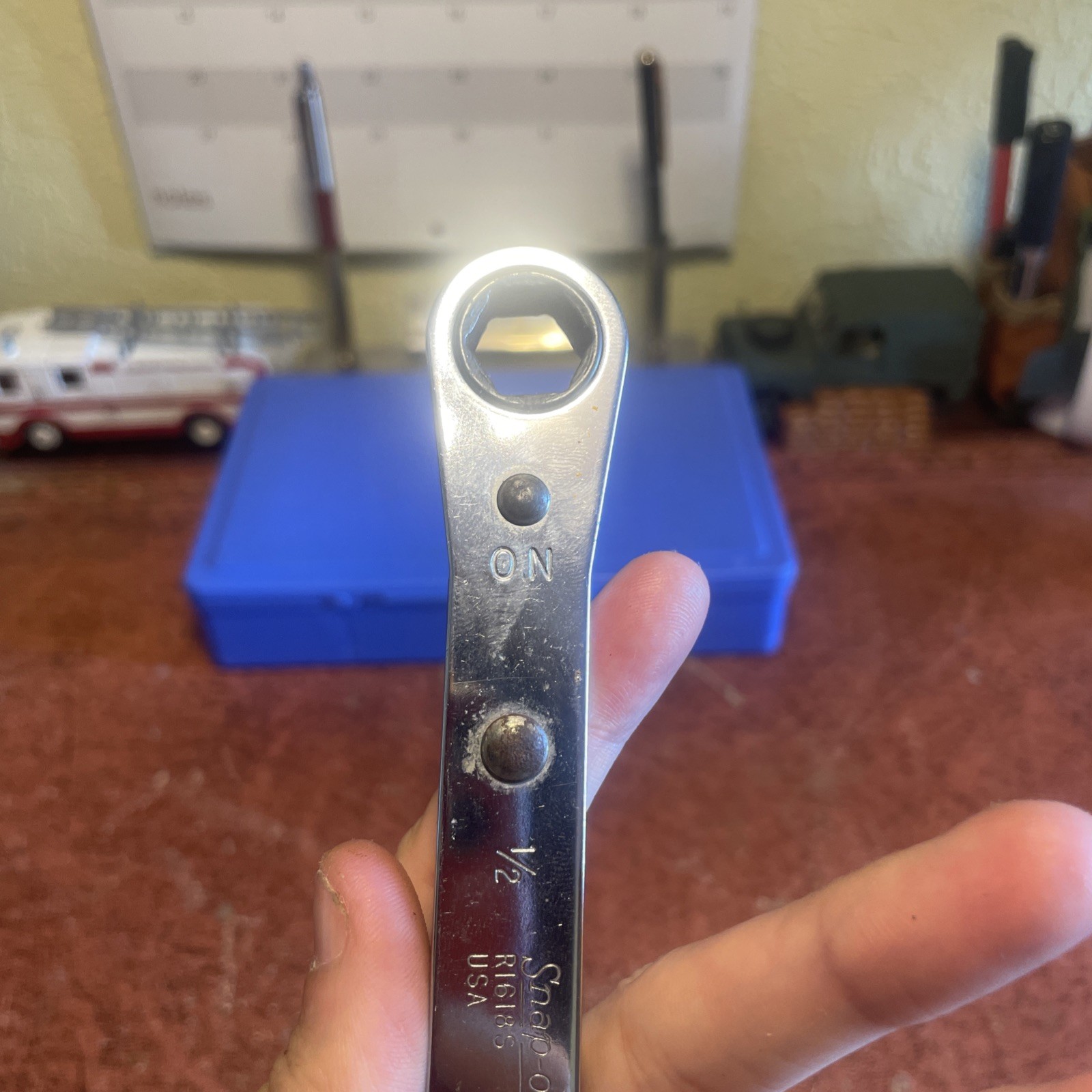 Snap On 1/2 inch x 9/16 inch Ratchet Box Spanner Wrench R1618S USA