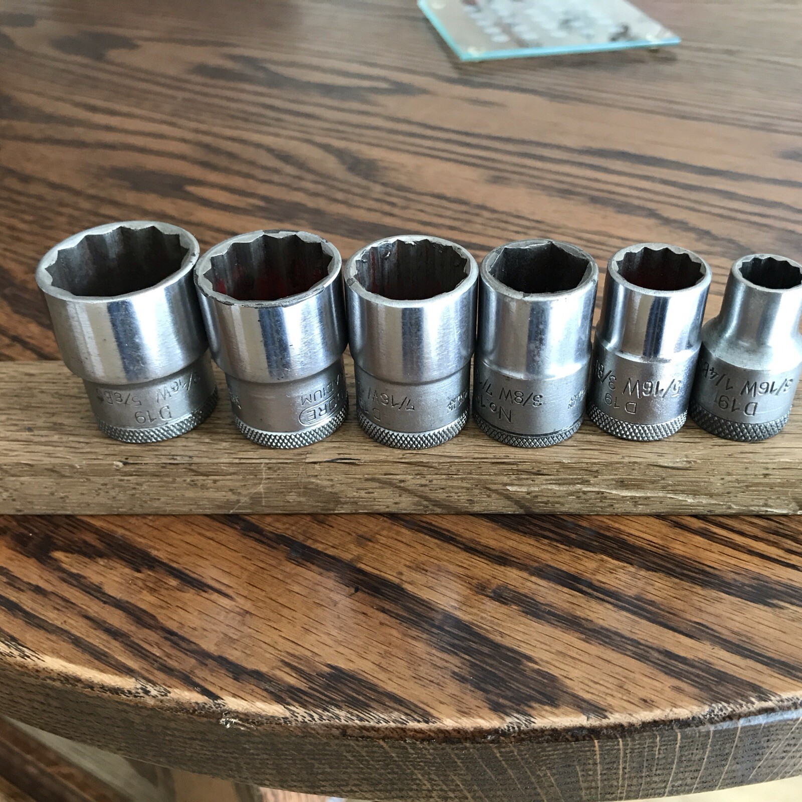 6 Gedore 9/16” To 3/16”Whitworth Sockets With 1/2″Drive.