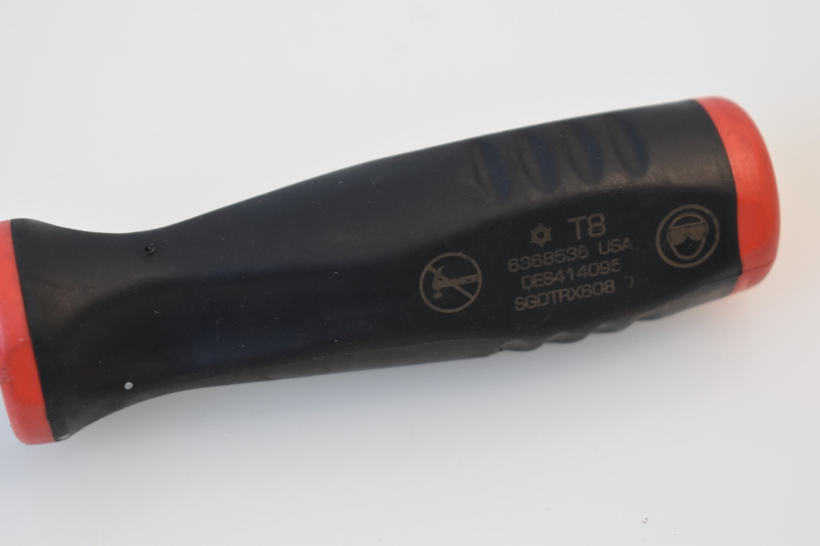 Snap on Tools SGDTRX608 T8 TORX Tamper-Resistant Screwdriver Soft Grip Red Black