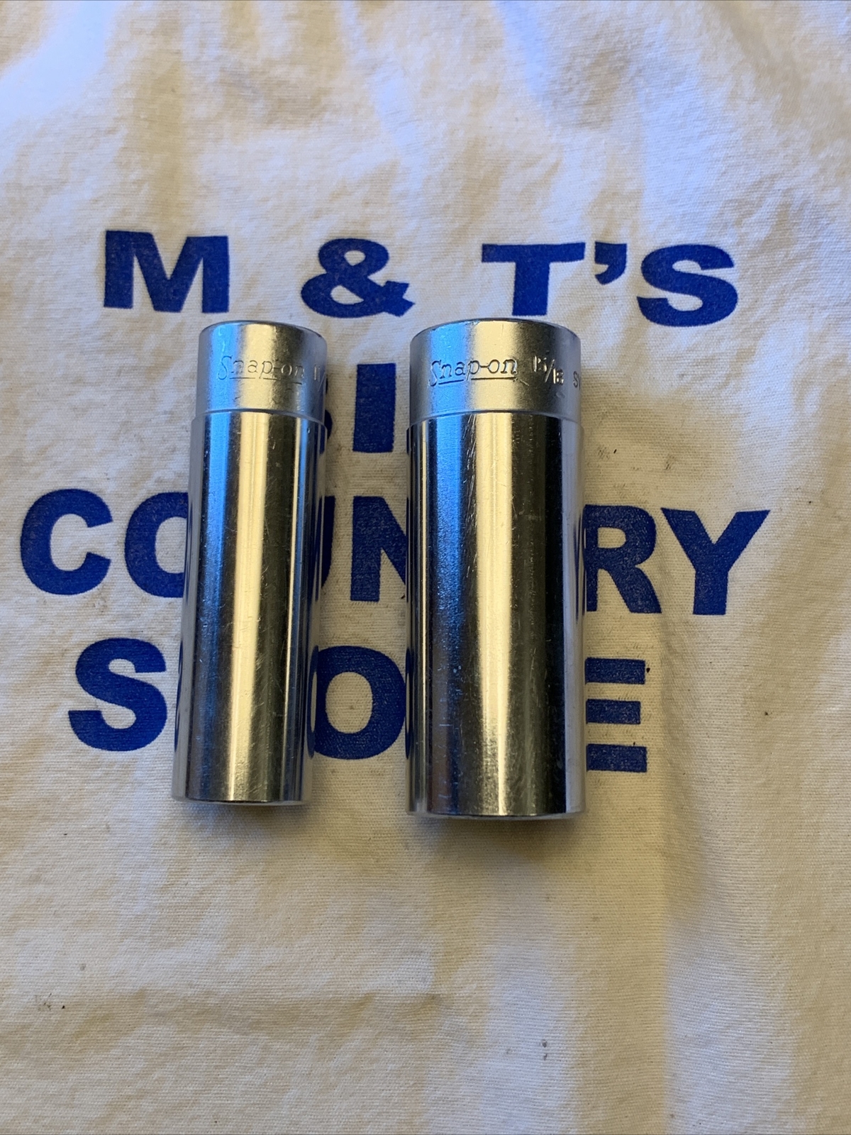 Vintage Snap-on Tools USA 1/2″ Drive 12pt Deep SAE 11/16″ & 15/16″ SVS221 SVS301