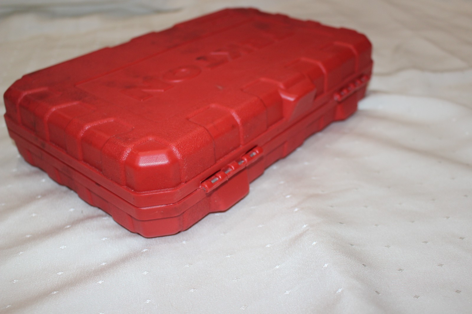 54 Piece Tekton 1/4″ Drive 6 Point Socket & Ratchet Set in Case – EUC