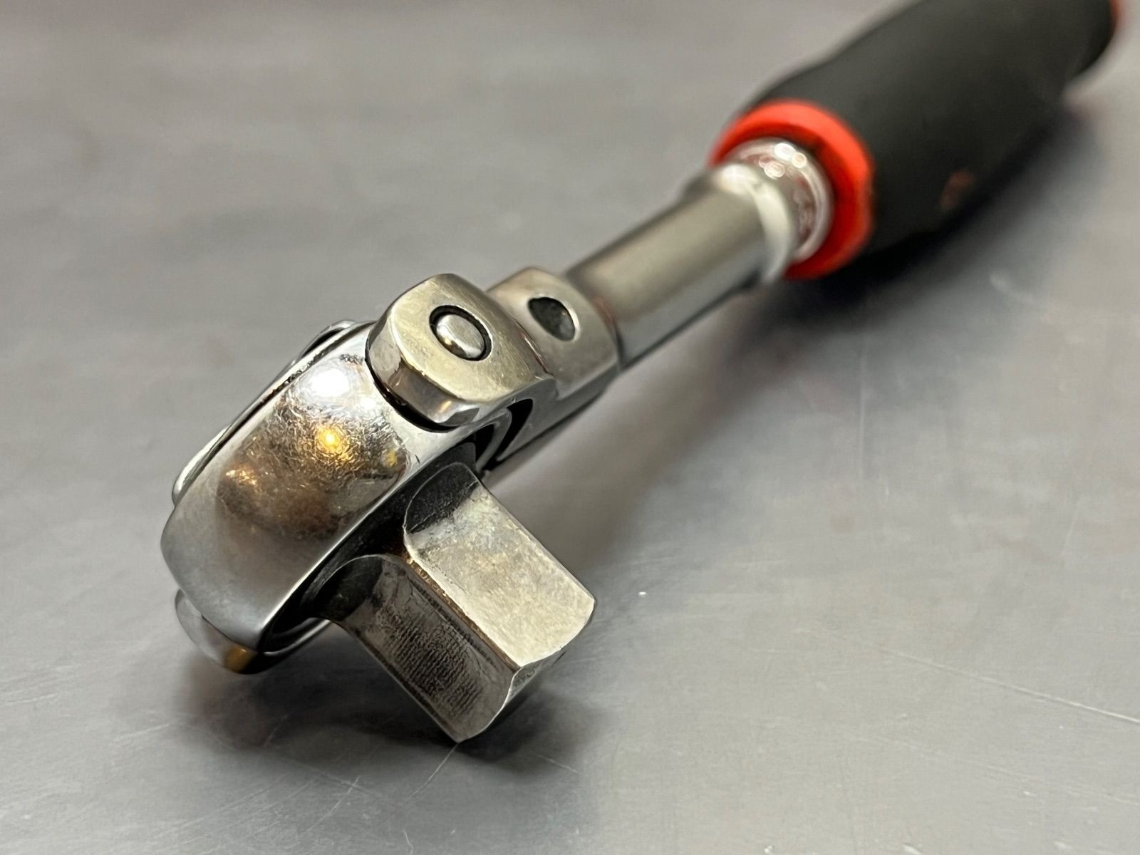Snap-on FHC737 3/8” Dr Compact Swivel Head Roto Ratchet [Used]