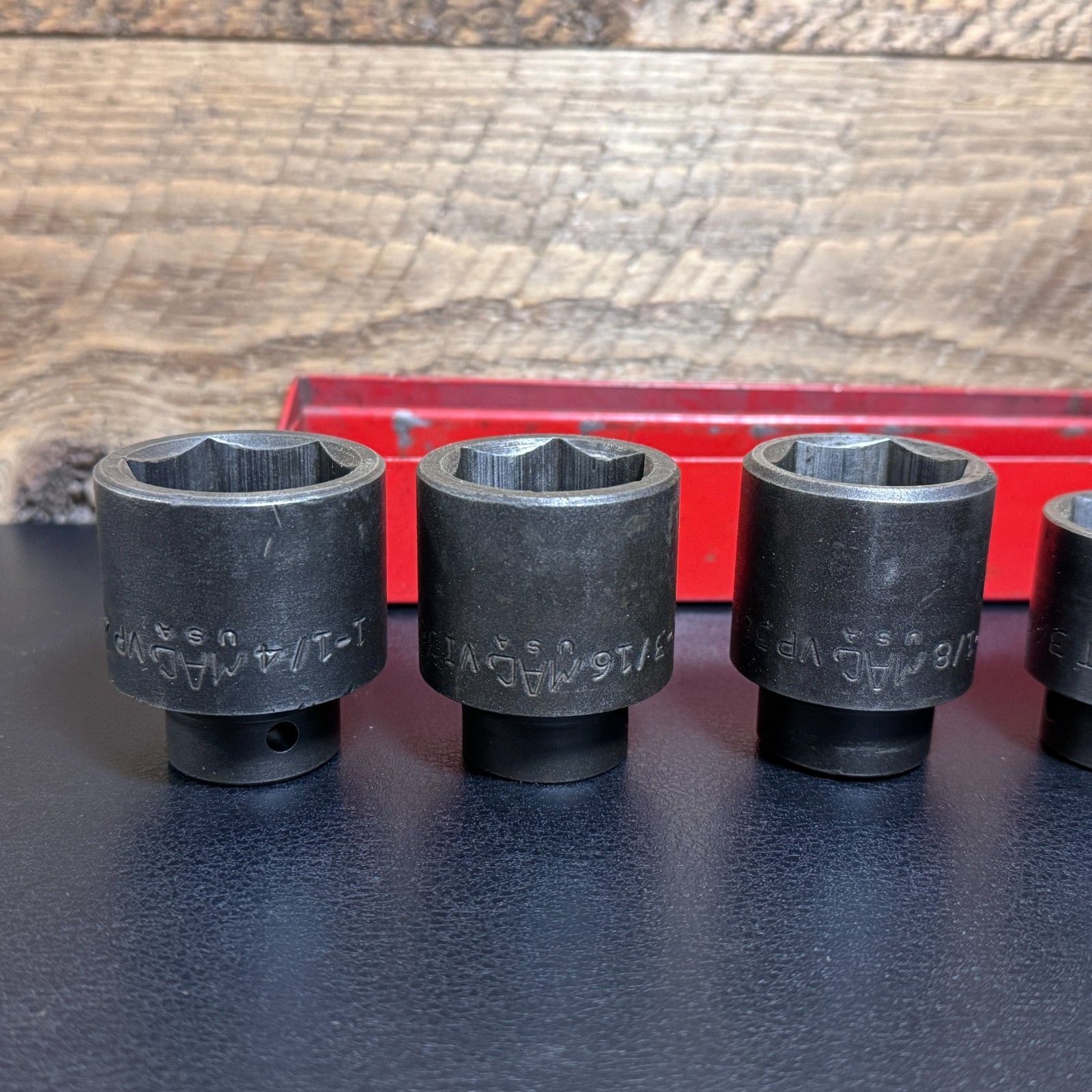 MAC Tools USA SVP156TR 1/2 Drive 6PT SAE Impact Socket Set in VT18 Tray (less 3)
