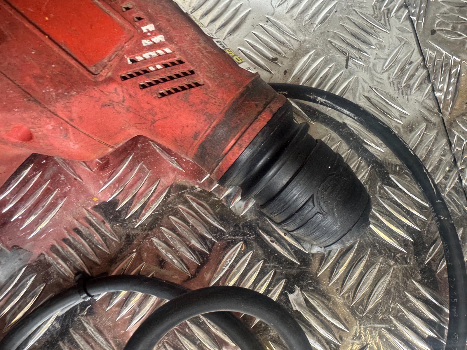 ⭐HILTI TE7 ROTARY HAMMER FAULTY SPARES/REPAIRS FREE POSTAGE 110V ⭐