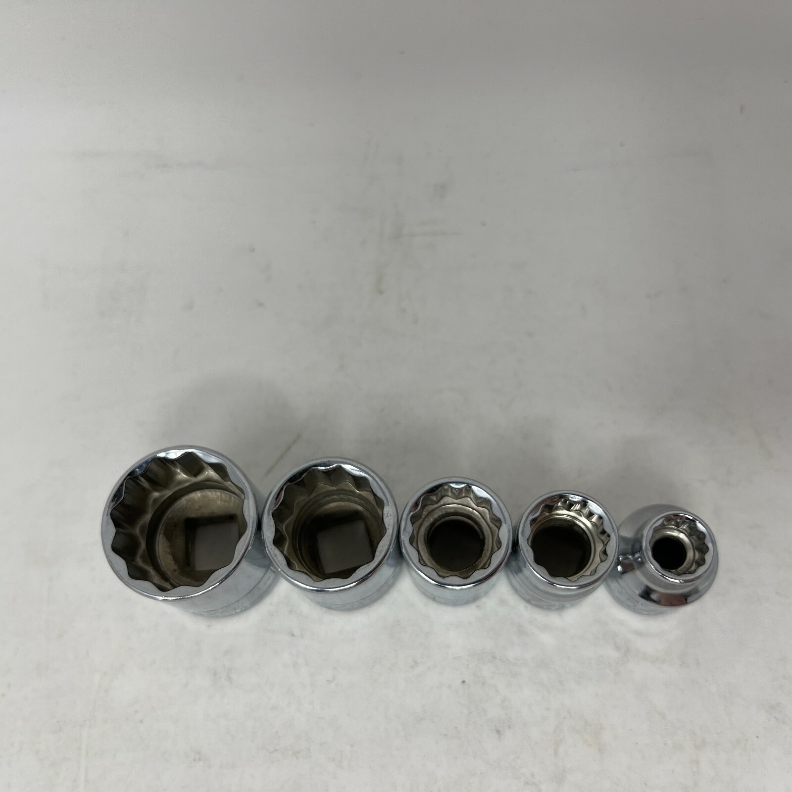SK Tools 3/8 Drive 12 Point 5 Pc SAE Standard Fractional Socket Set 5/16″ – 3/4″