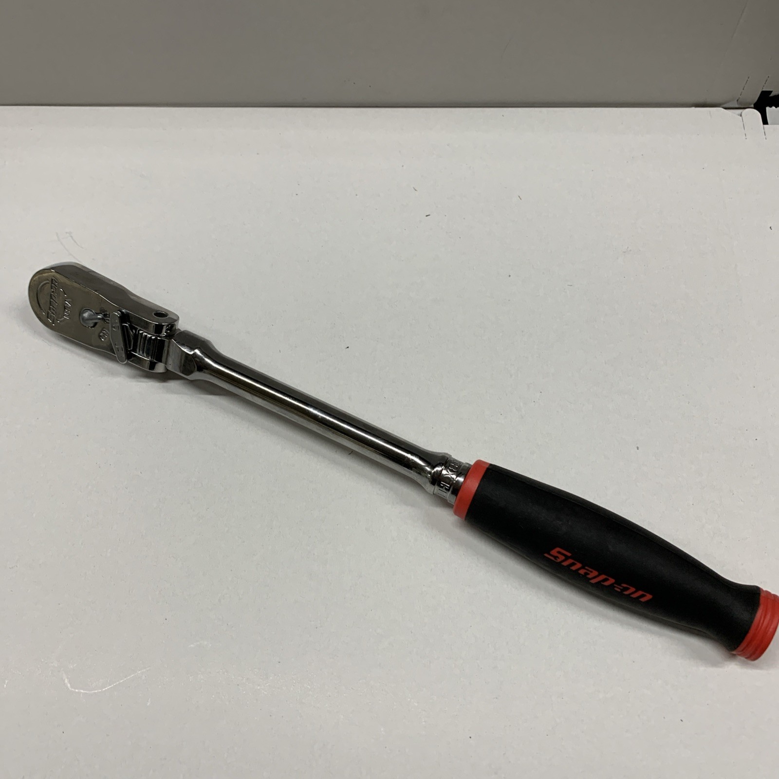 Snap On Tools USA FHLX80B LOCKING 3/8″ Drive RED Soft Grip Long Flex Ratchet NEW
