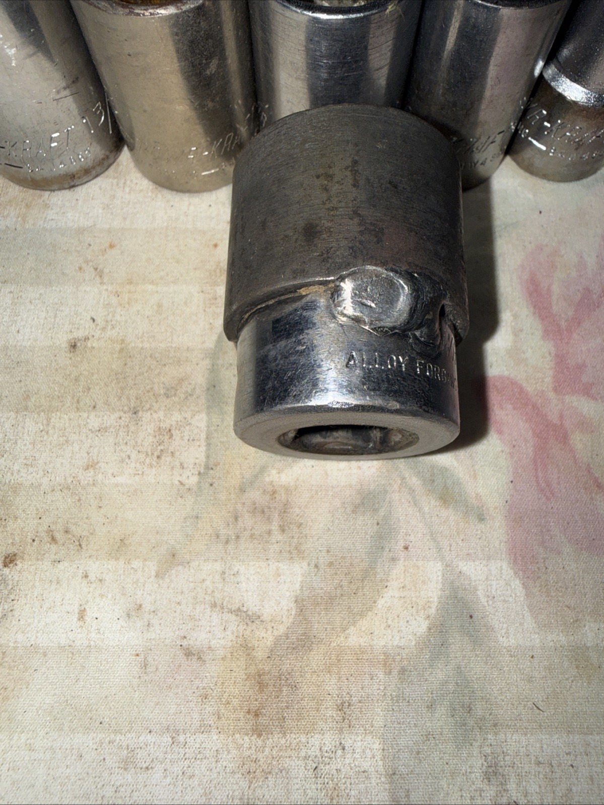 POWR KRAFT 1/2” Dr Sockets, 3/8” Sockets STD, And Deep. 18 Pieces