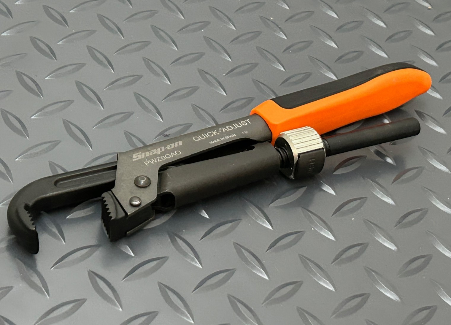 Snap-on Tools Orange 8-5/8″ Soft Grip Quick Adjust Pliers Wrench PWZ0QAO NEW