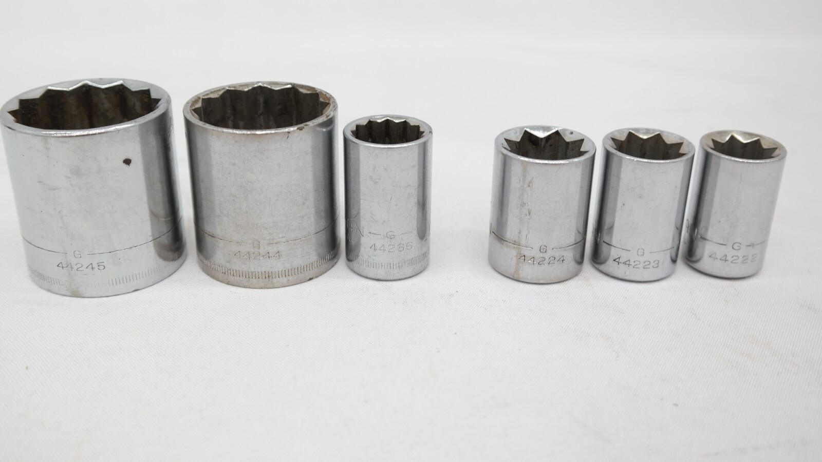 Craftsman 12 & 8 Pt 1/2″ Drive Sockets 30 32 16mm 5/8 9/16 1/2″ Mixed Lot of 6