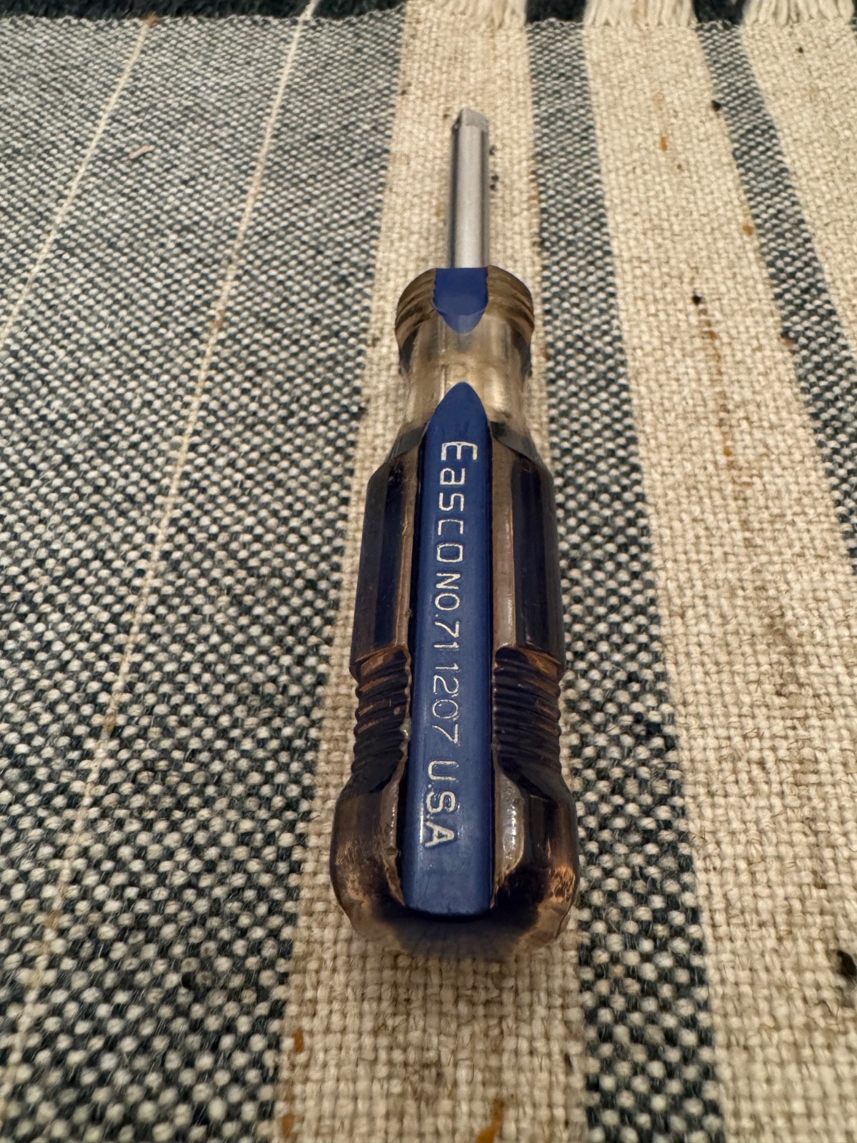 Easco 71-1207 1/4” Drive Spinner Handle Driver Blue Grip USA