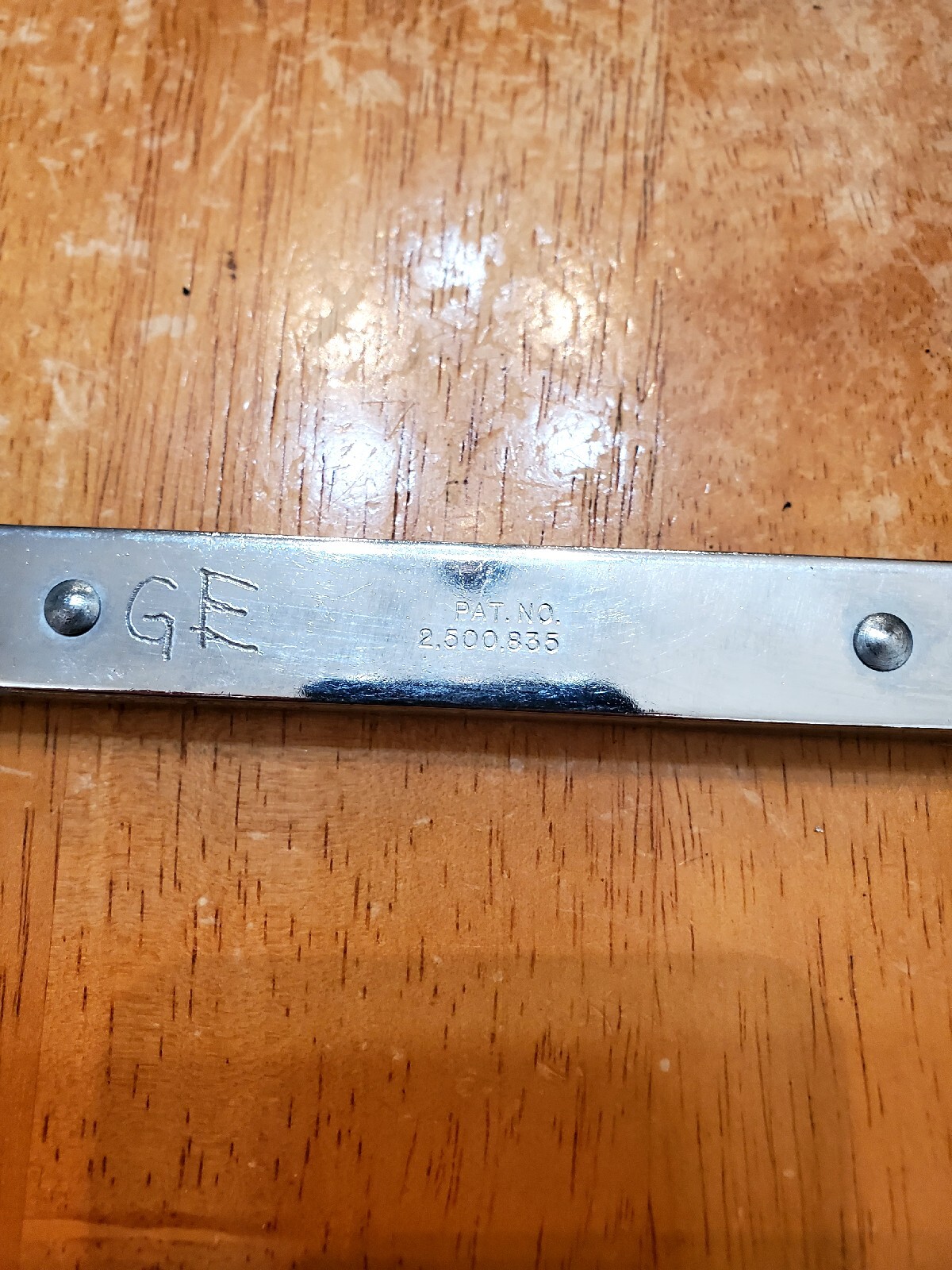 Mac Tools 13/16″ 12PT-15/16″ Spline End Chrome Ratcheting Wrench RBW-35-ES126