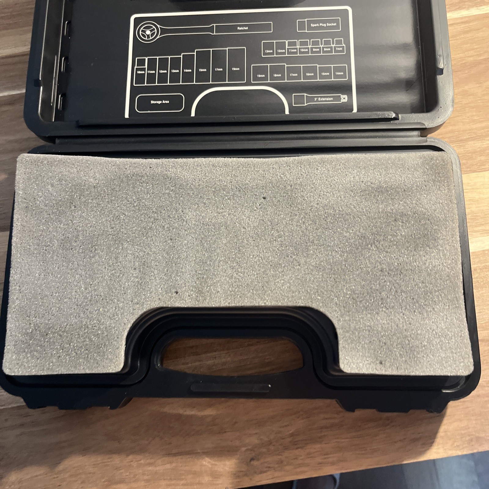 Blackhawk By Proto 3824-MNB 3/8″ Drive 24 Pc Metric Socket Set With Hard Case