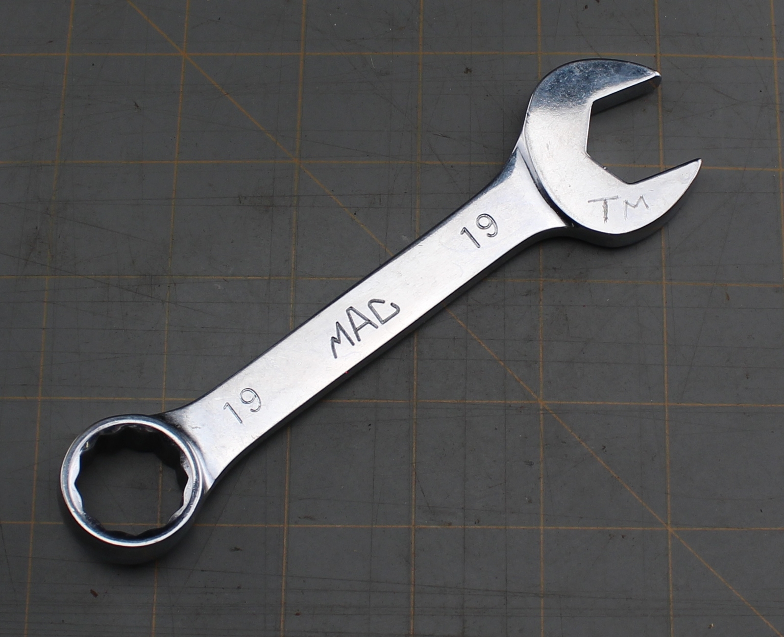 Mac Tools USA CS219MM 19mm 12 Point Chrome Short Stubby Combination Wrench