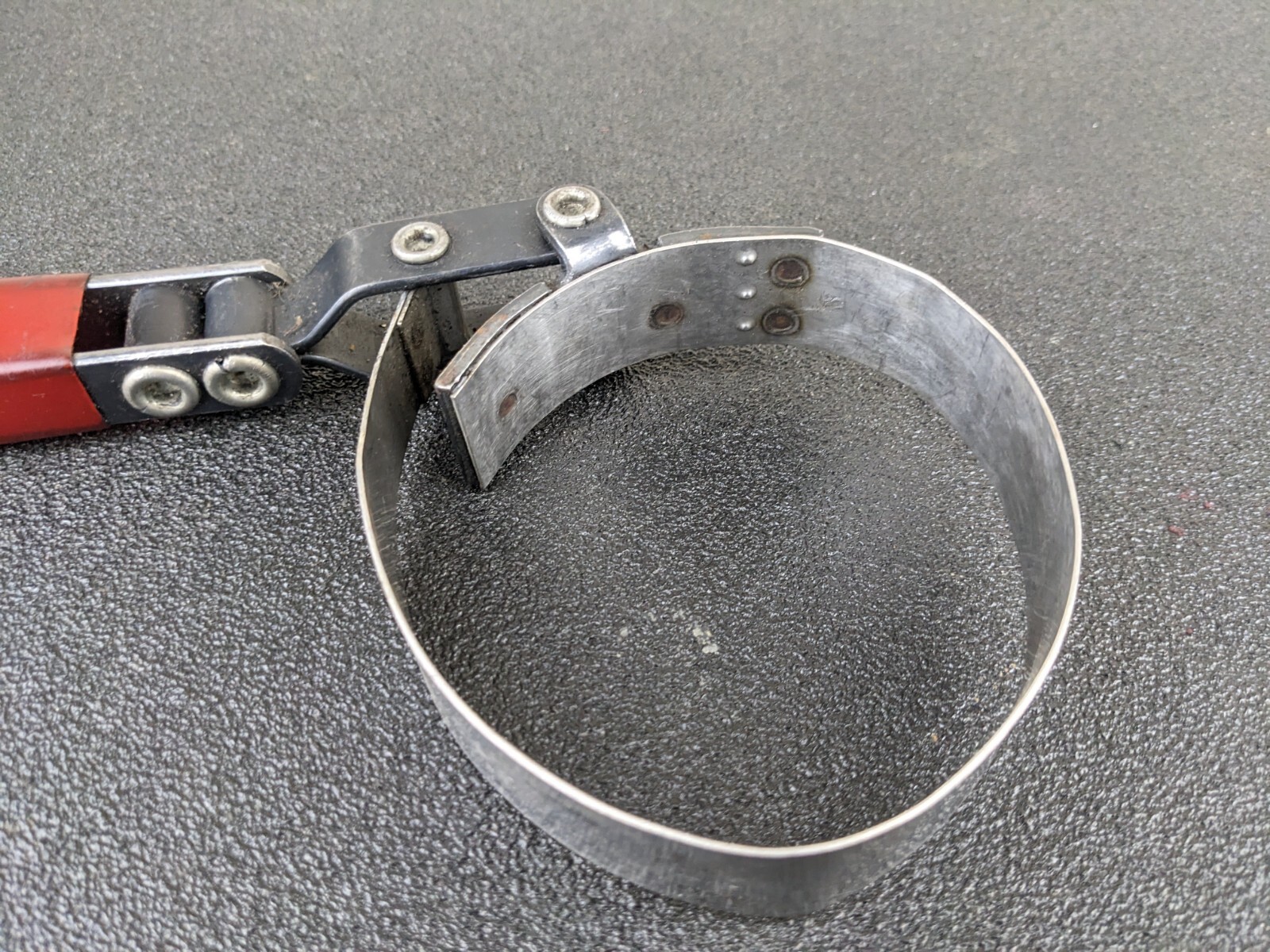 #bi912 Blue-Point GA340 Swivel Handle Oil Filter Strap Wrench. Made In USA