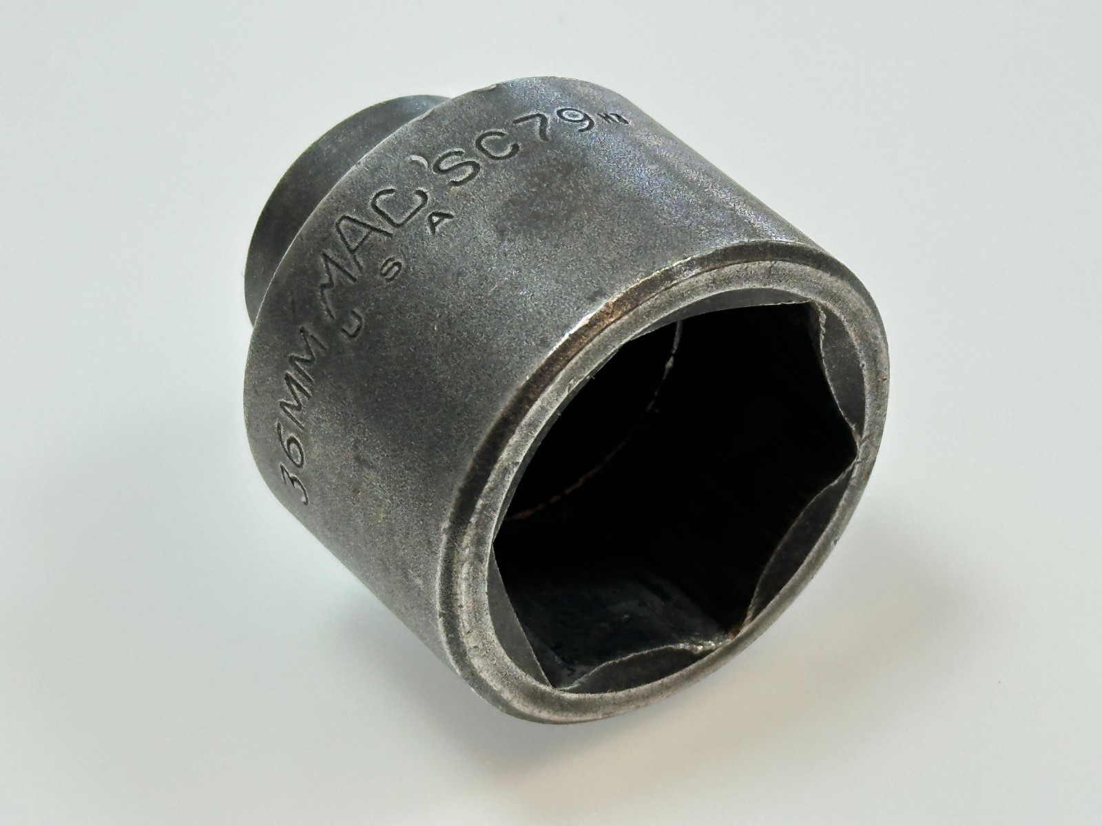 🇺🇸 MAC Tools USA SC79 36mm Metric Fly Wheel Rear Axle Nut Socket, 1/2″ Drive