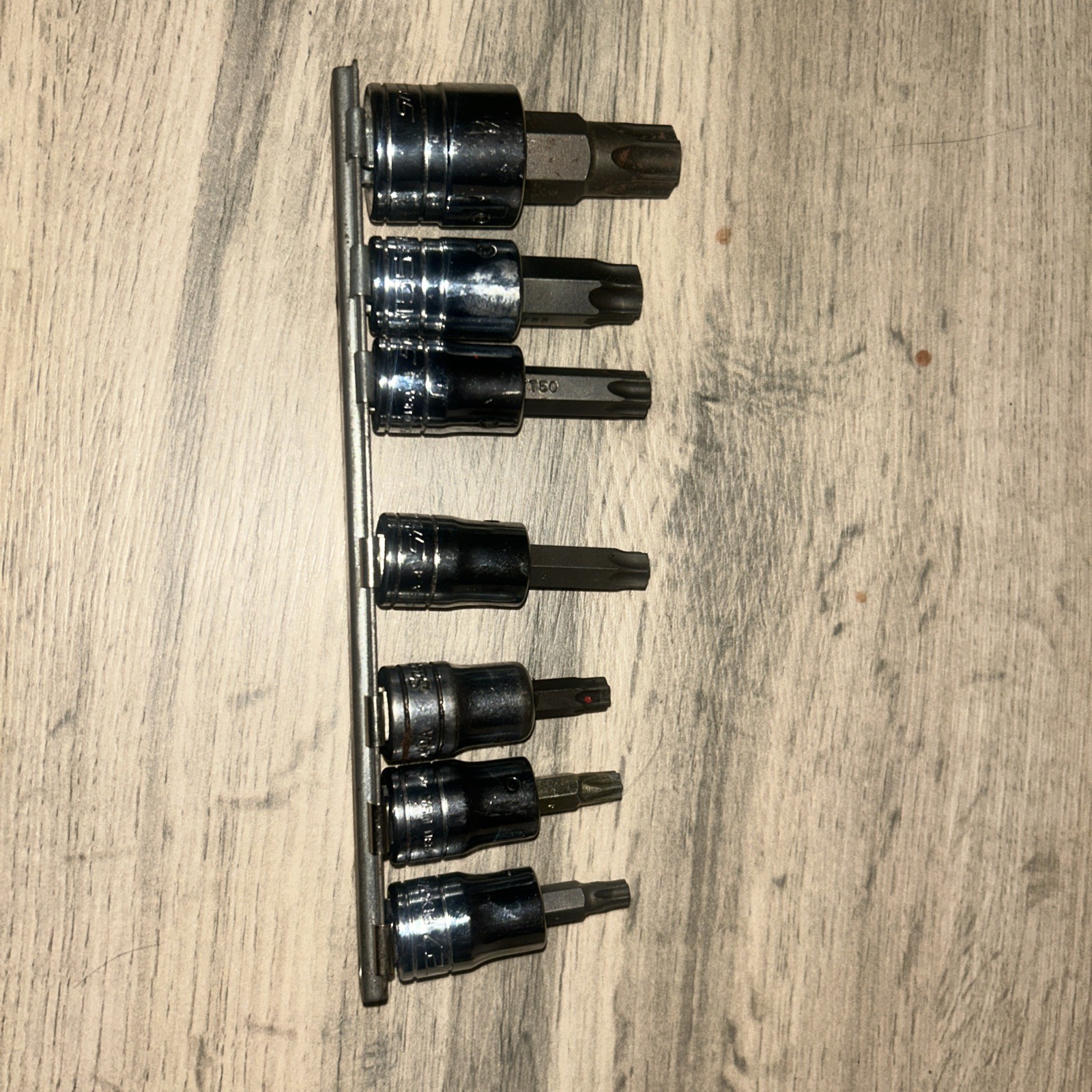 Snap On 7pc 3/8 T27 – T60 Torx socket set