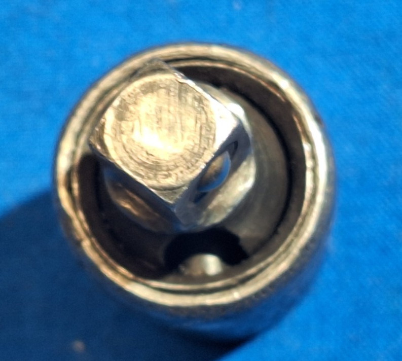 Snap-On IPF800 3/8″ drive Impact ball swivel socket universal socket