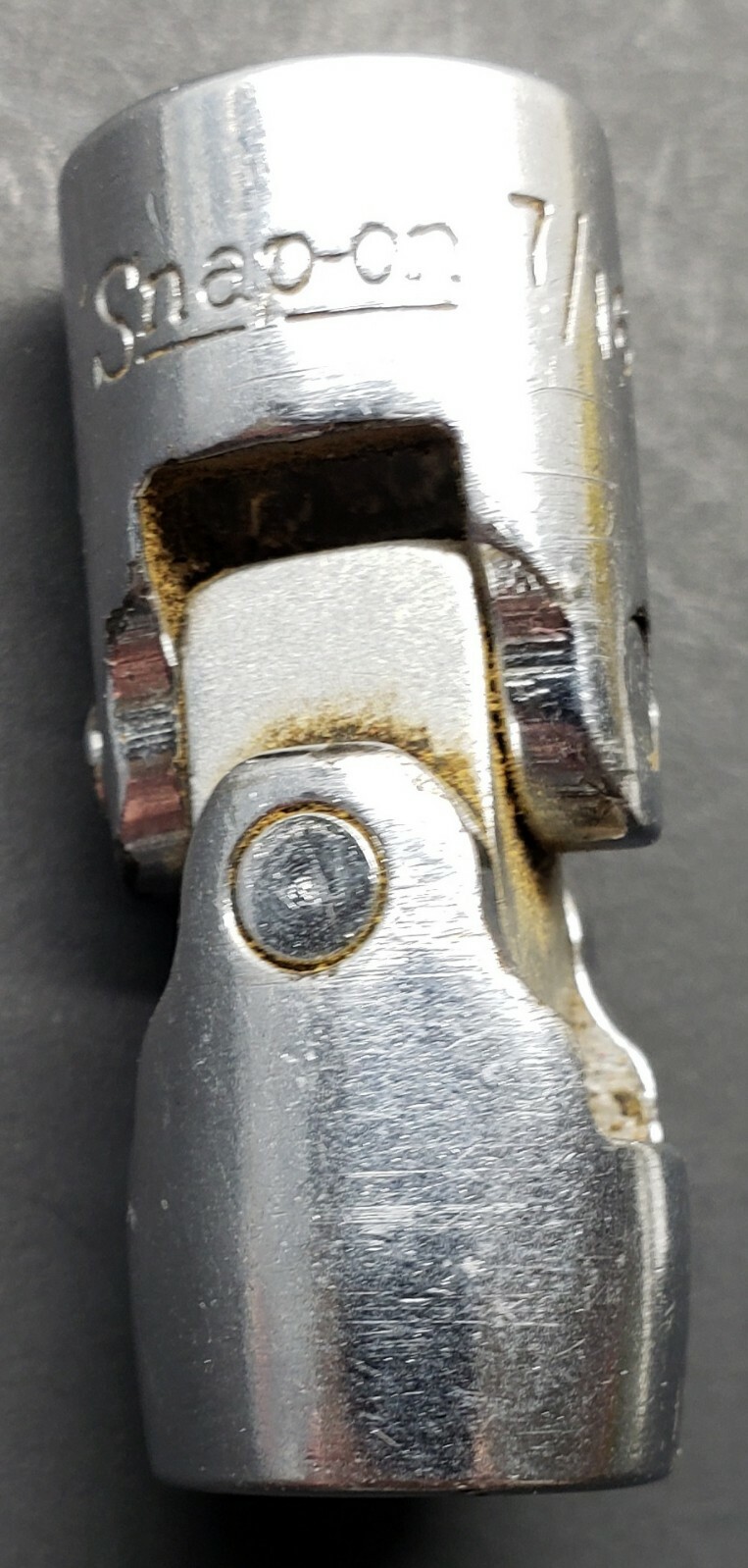 SNAP ON FVU 14 WOBBLE SOCKET 7/16″ 12 POINT 1/2″ DRIVE