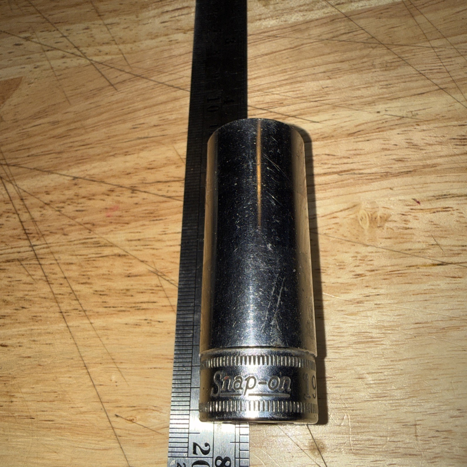 Snap On SFSM19 3/8 Drive Metric 19 mm 6 Point Deep Socket