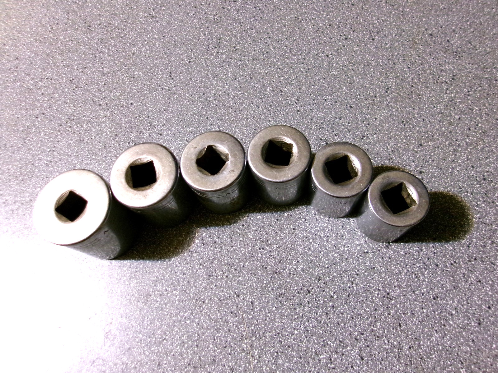 6 – Craftsman-V- 1/2″ dr. sockets 1-1/4, 1-1/8, 1-1/16, 1, 15/16, 7/8, 12pt gh0