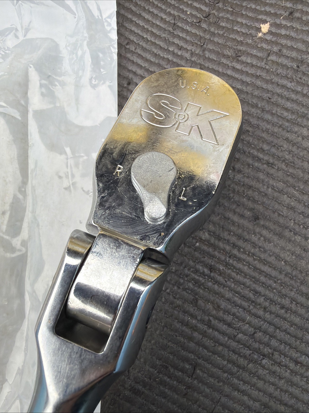 SK TOOLS Professional USA 80300 1/2″ DR LP90 FLEX HEAD RATCHET 15″ NOS S-K