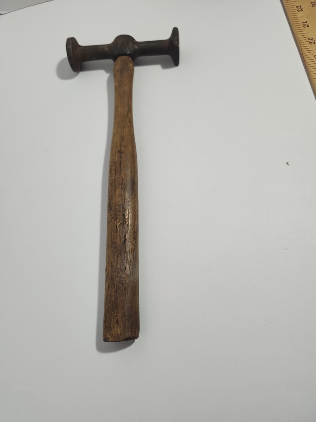 Vintage AUTO BODY HAMMER 1-1/4″ on Both Round and Square face