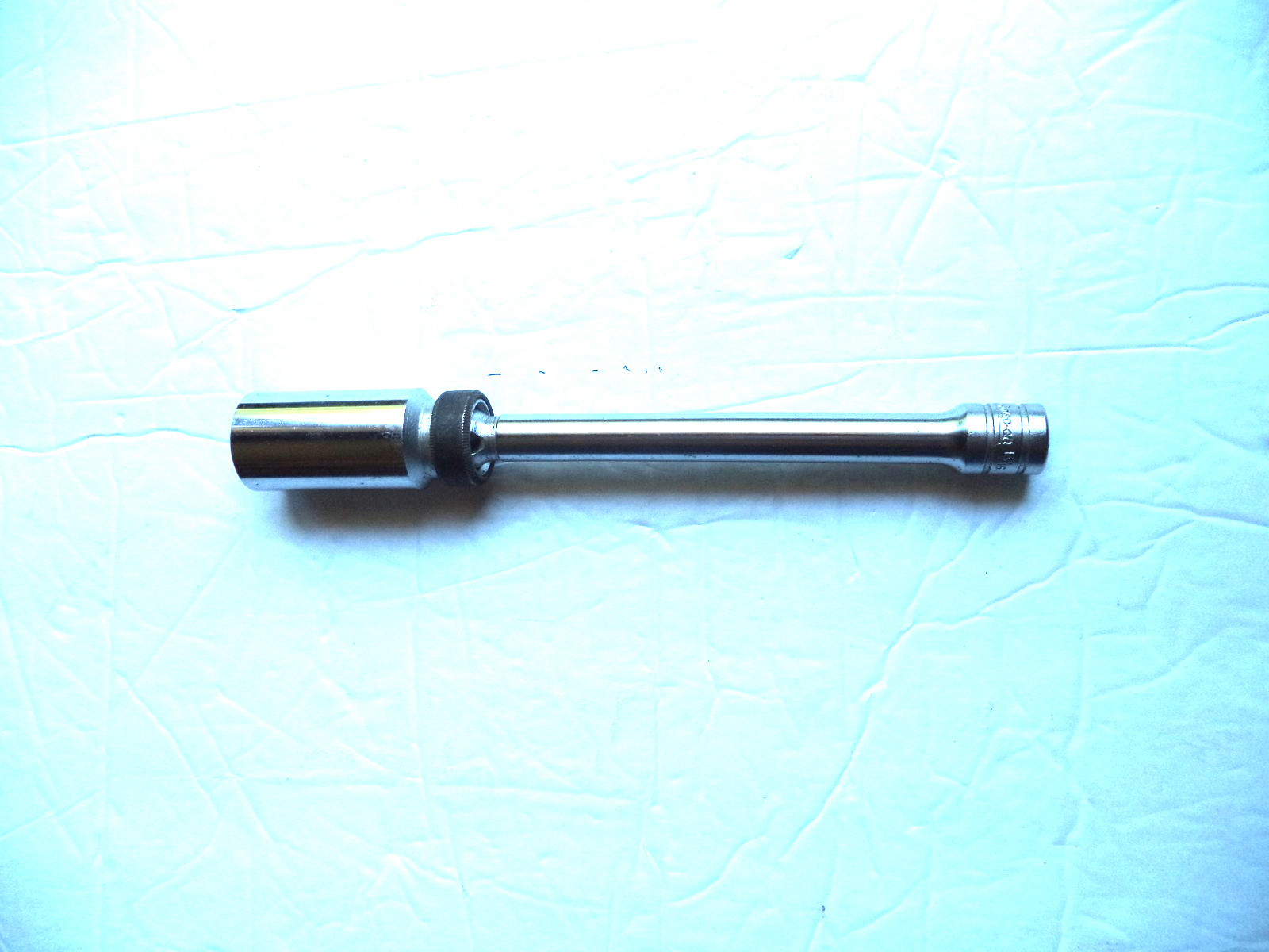 Snap-on Tools FSX626 3/8″ drive 13/16″ Swivel Spark Plug Socket Extension.