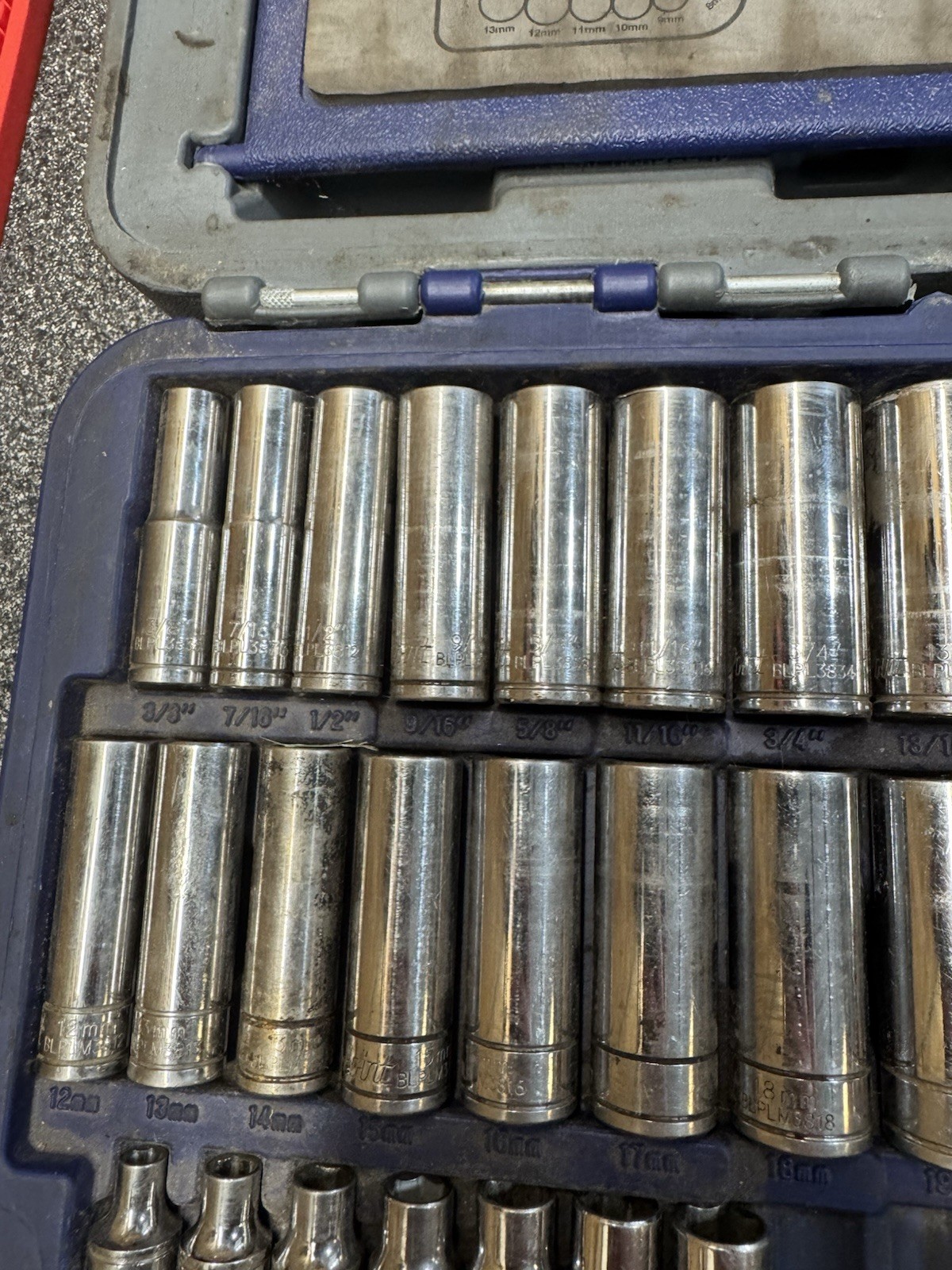 Blue-Point BLPGSSC155 155pc Combination Drive SAE/Metric Socket Set (Missing 8)