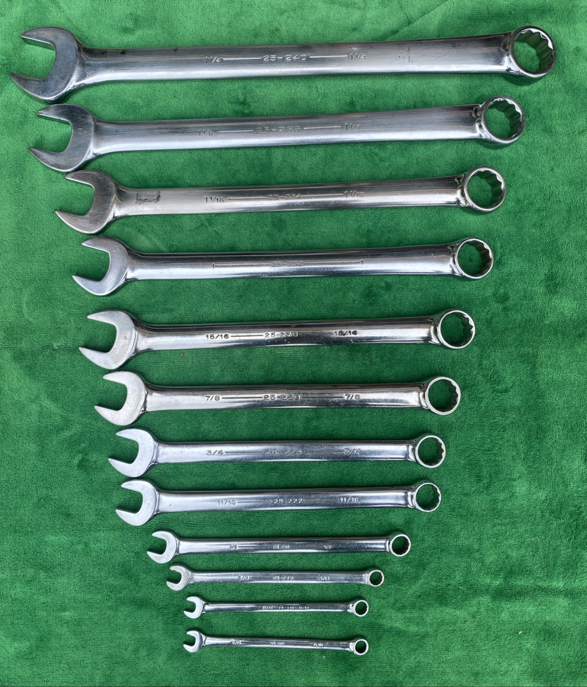 12 PC ARMSTRONG COMBINATION WRENCH SET 5/16” To 1-1/4 USA Vintage USA