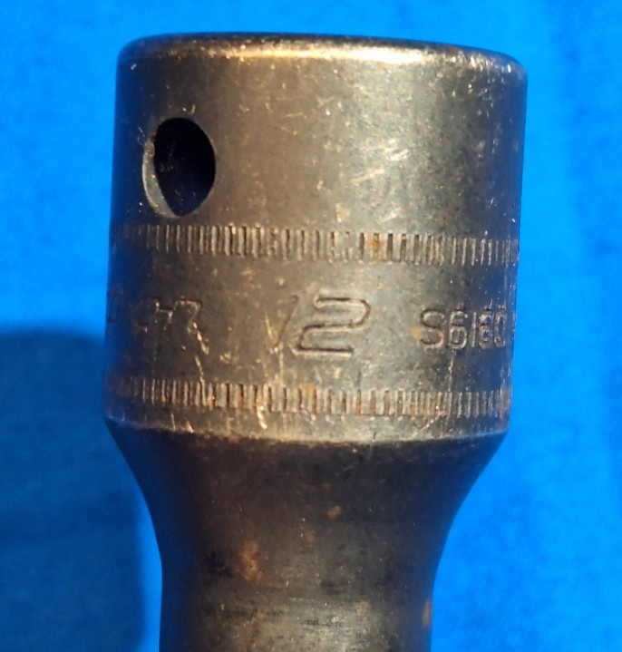 Snap-On 1/2″ Drive 12-Point Metric 12 mm Extra-Long Head Bolt Socket S6160