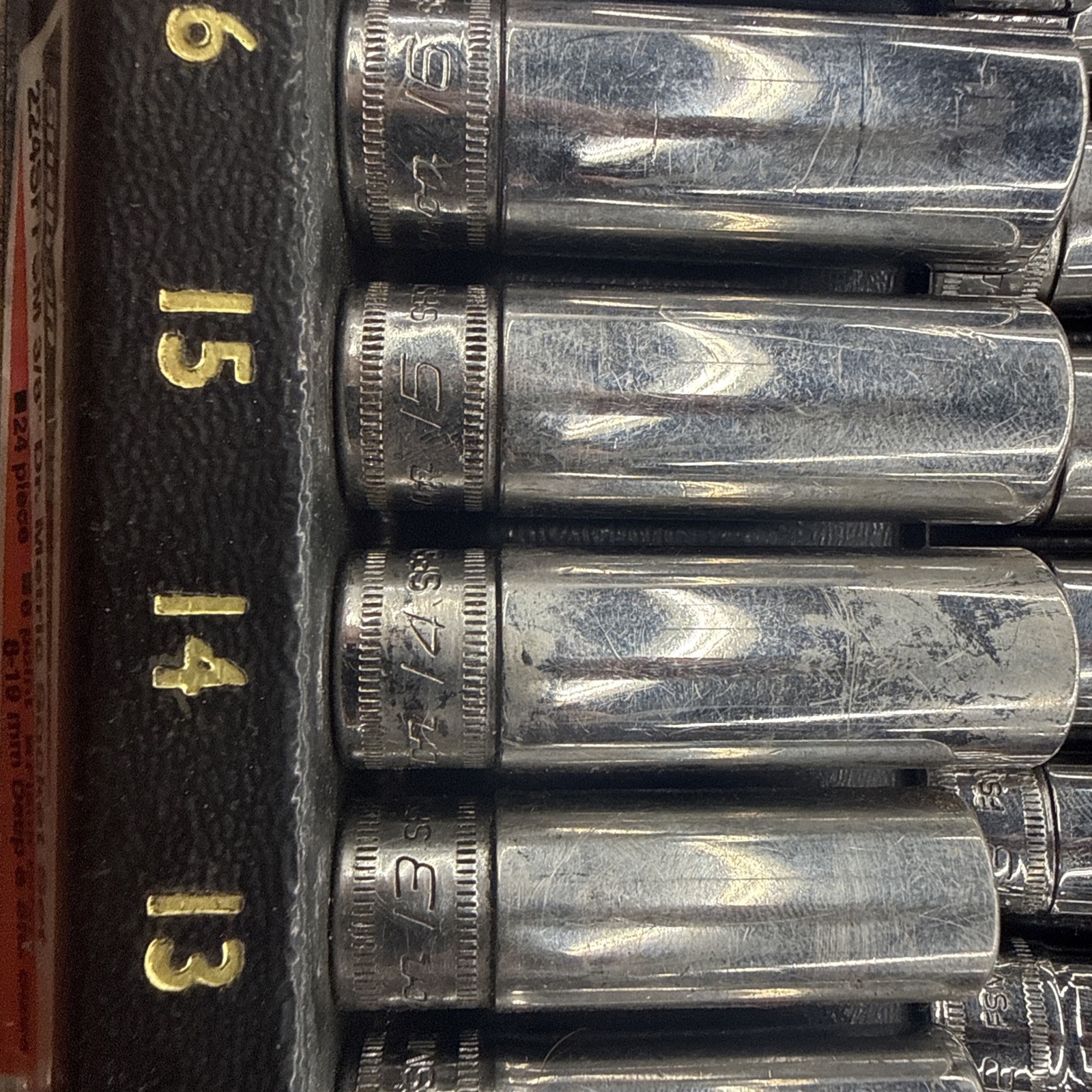Snap-on 224SFFSM 3/8″ Drive Metric Shallow Deep 24Pc Socket Set (Damaged Tray)