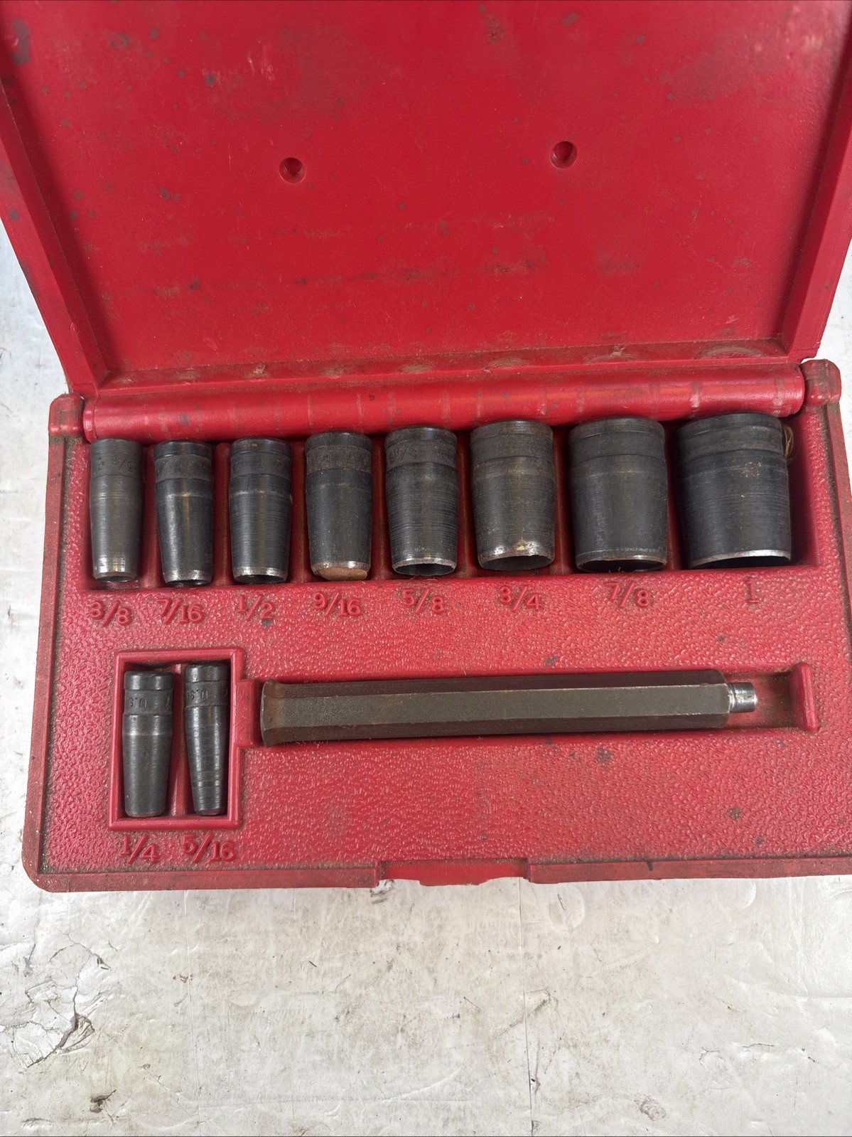 Blue Point PGH8A 11 Piece Gasket Punch Set