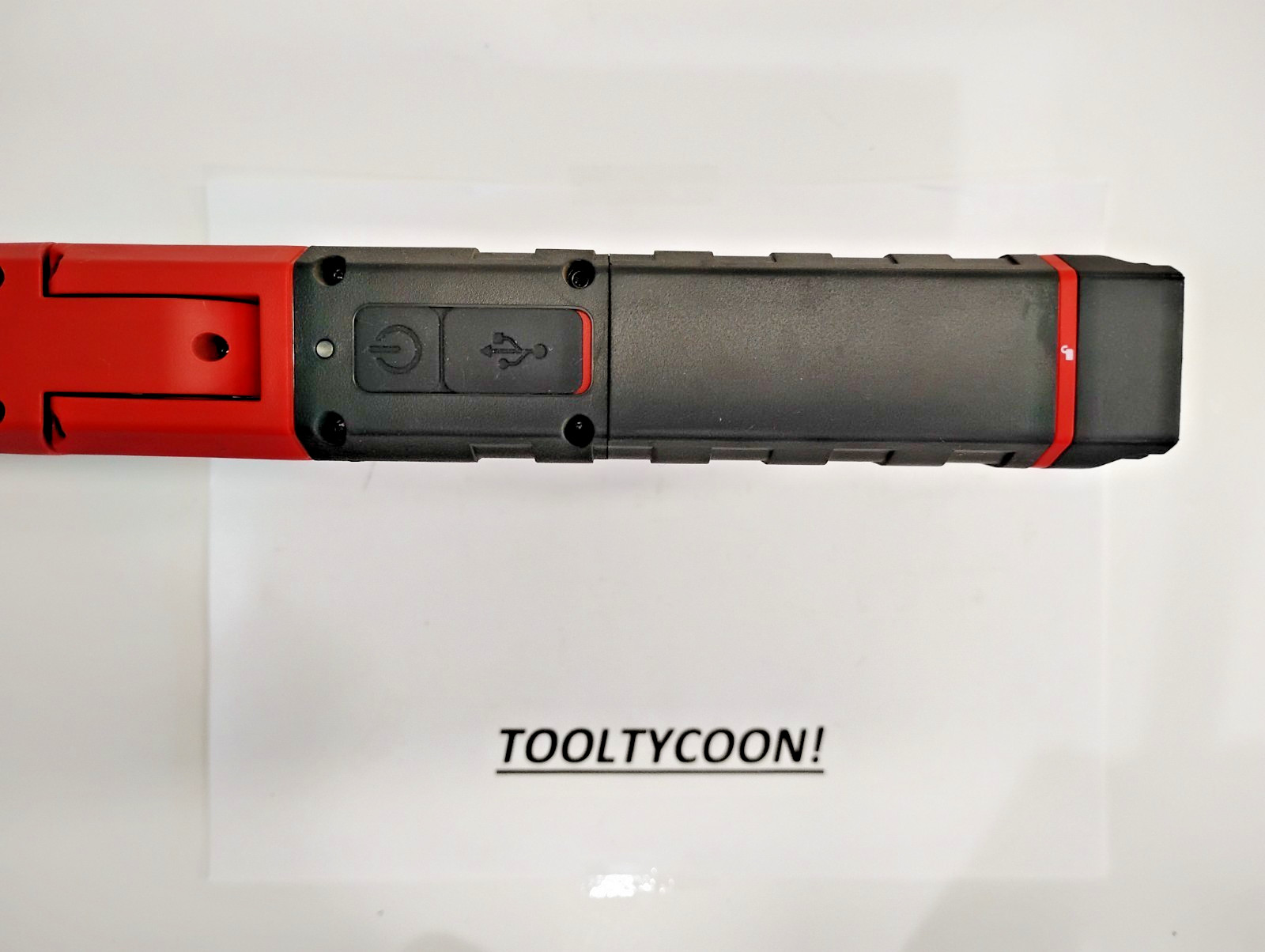 Snap-On Tools NEW ECARM058 SLIM Articulating 550 LUMEN Light Rechargeable RED