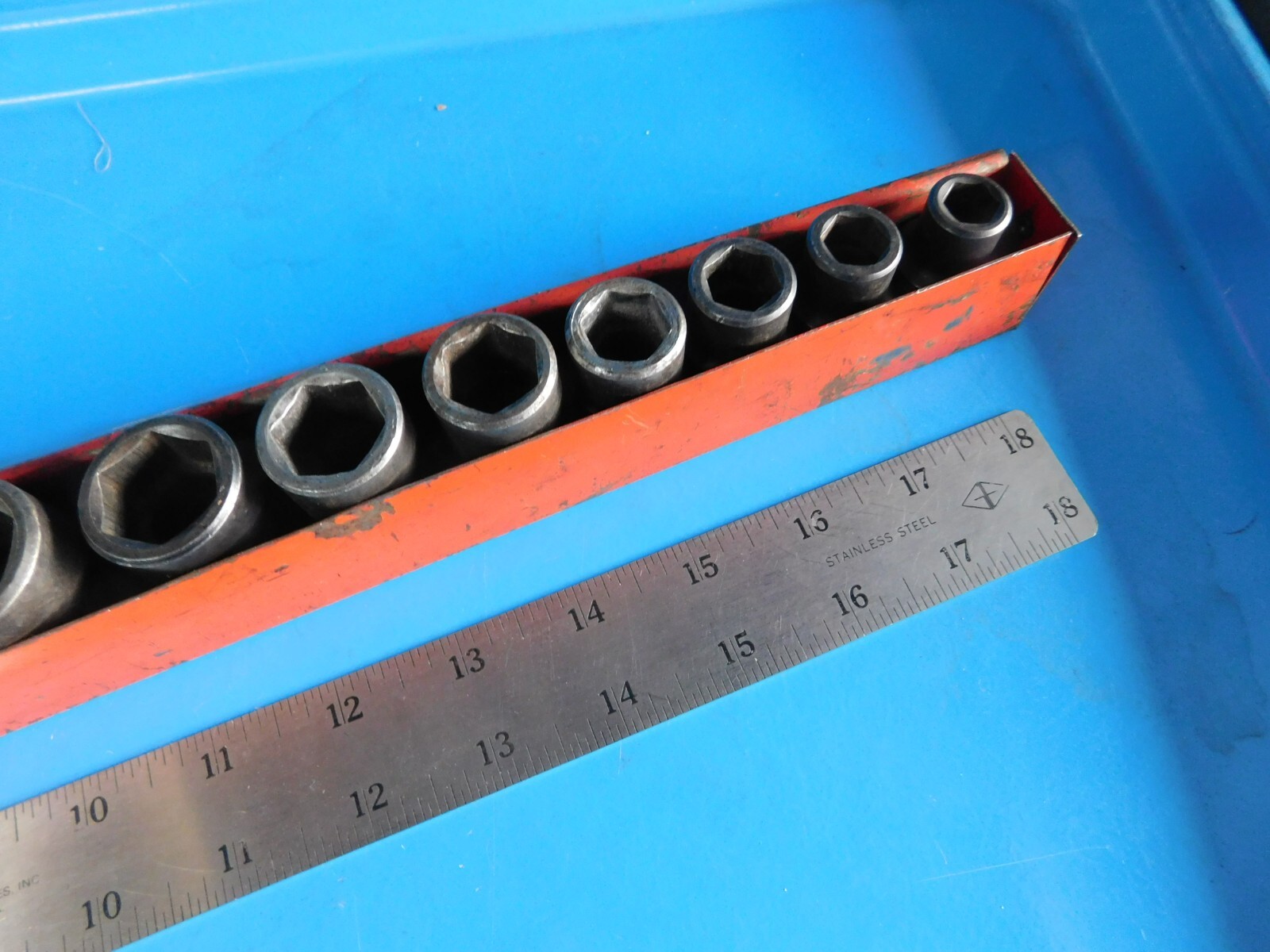 USED,MAC TOOLS 1/2 IN.DR.»3/8 THRU 1-1/4 IN «SHORT IMPACT SOCKETS SET OF14+TRAY