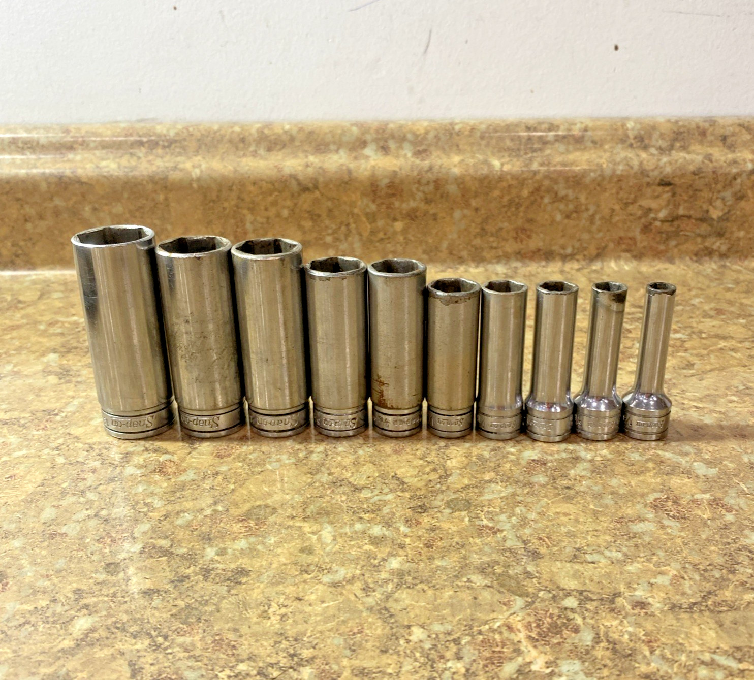 Snap On 211SFSY 10pc 3/8″ Drive 6-Point SAE Deep Socket Set Missing 7/8″ Socket