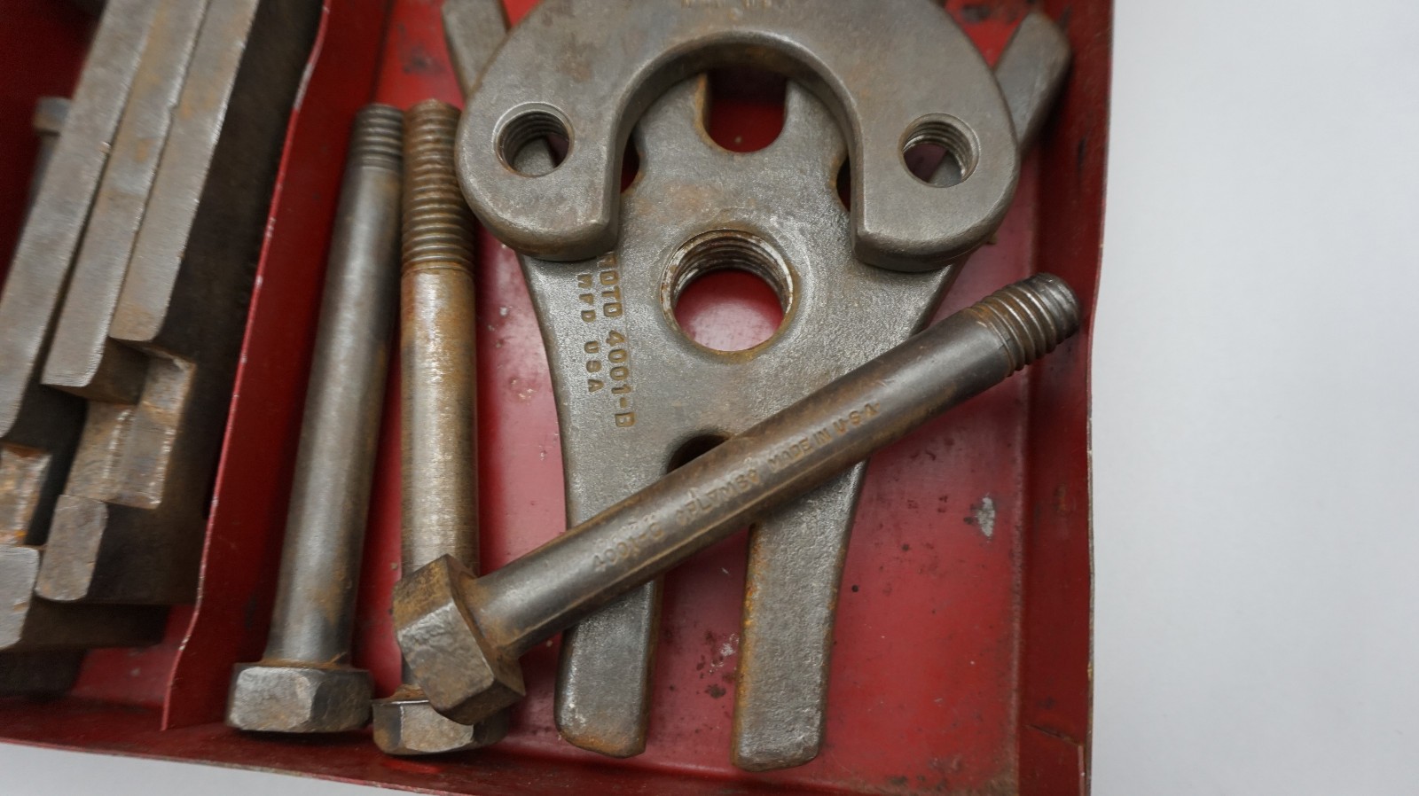 Vintage Proto Plomb 4001 Universal Wheel Hub Puller Set Metal Case USA