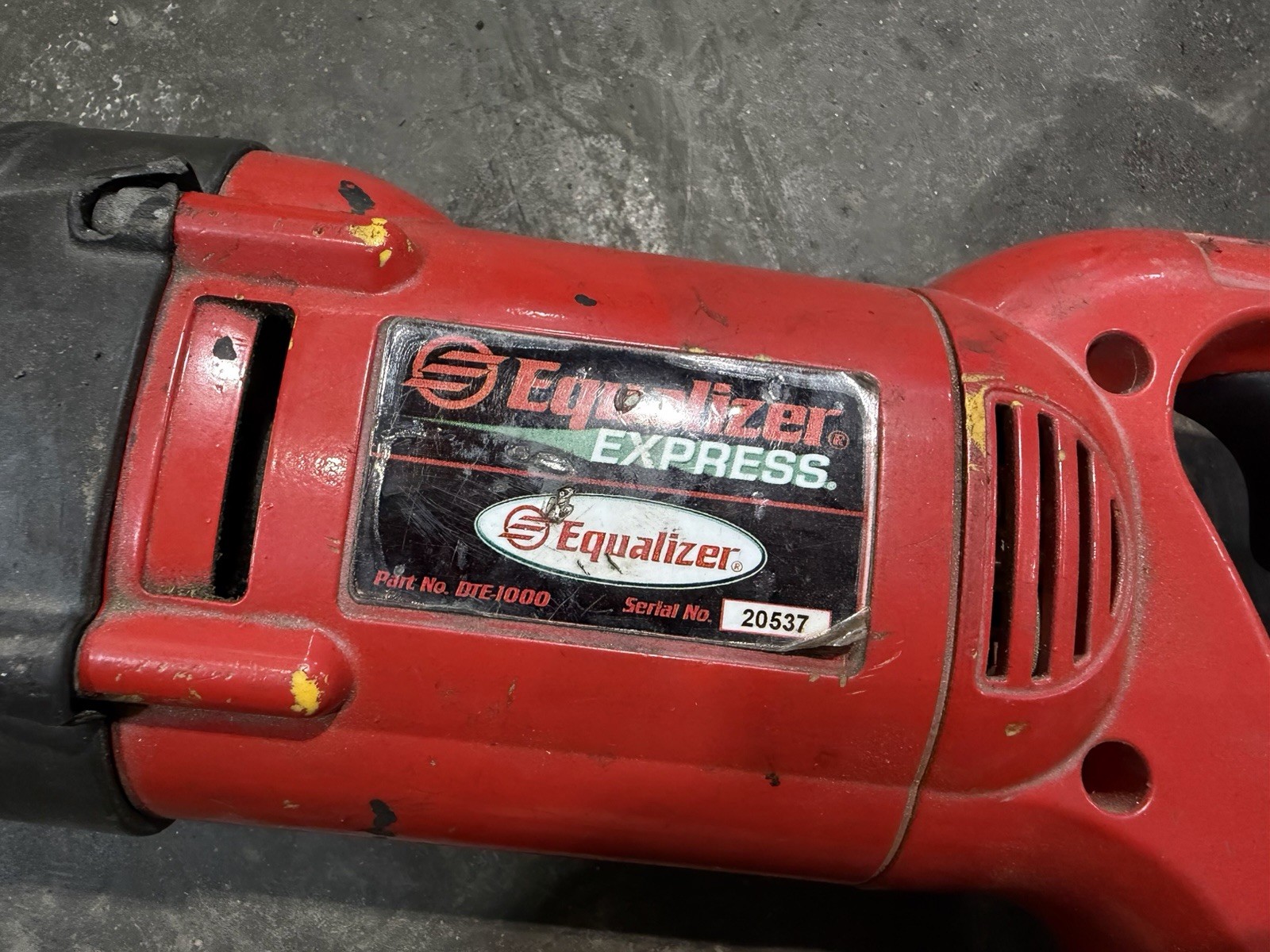 Equalizer Express Cordless Auto Glass Removal Tool DTE-1000 (TOOL ONLY)