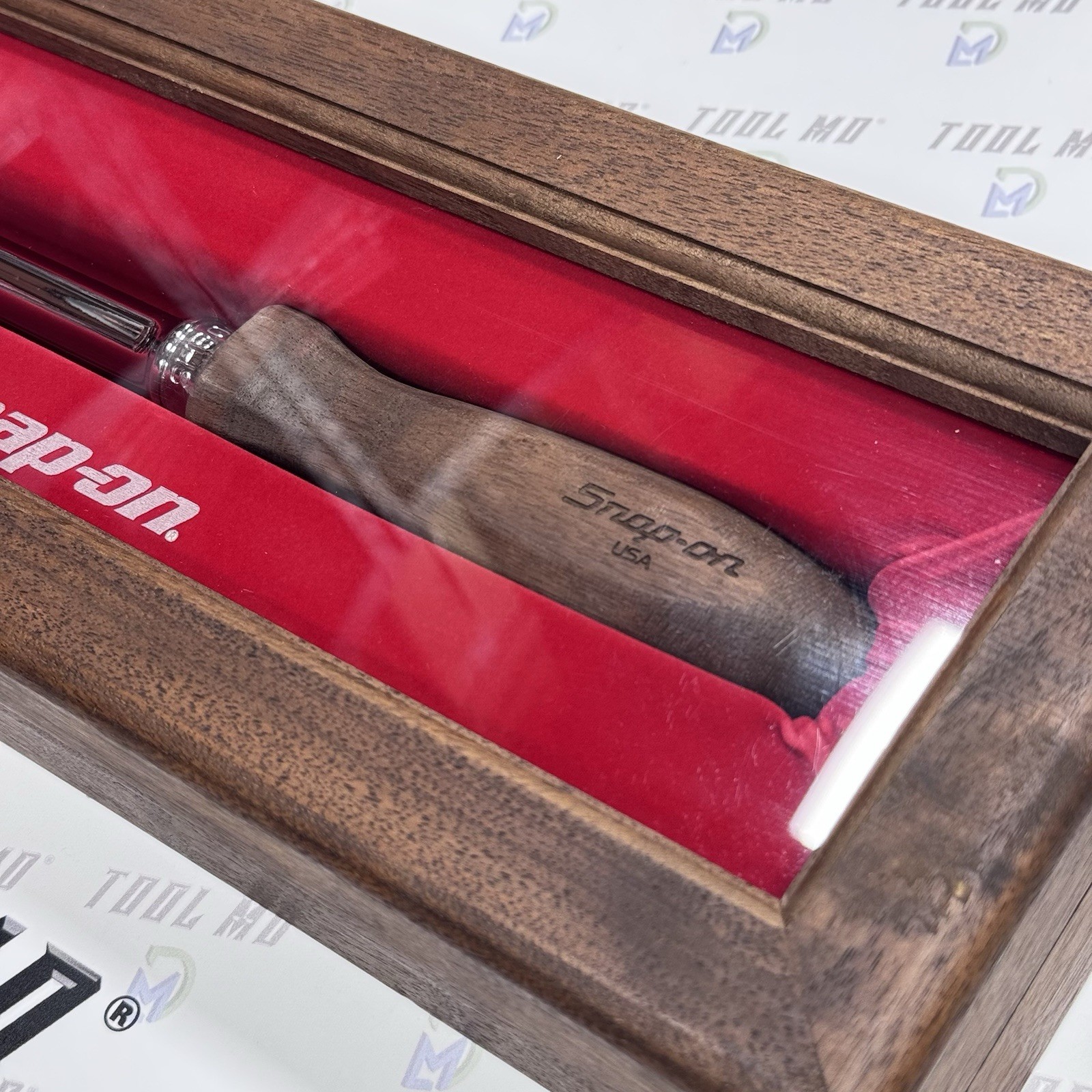 Snap-on Tools USA RARE 2014 Limited Wooden Grip Model Display Case Set SH80A