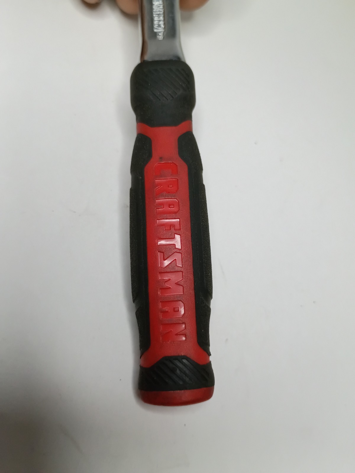 Craftsman 1/4″ 72 Tooth Low Profile Comfort Grip Ratchet CMMT86821