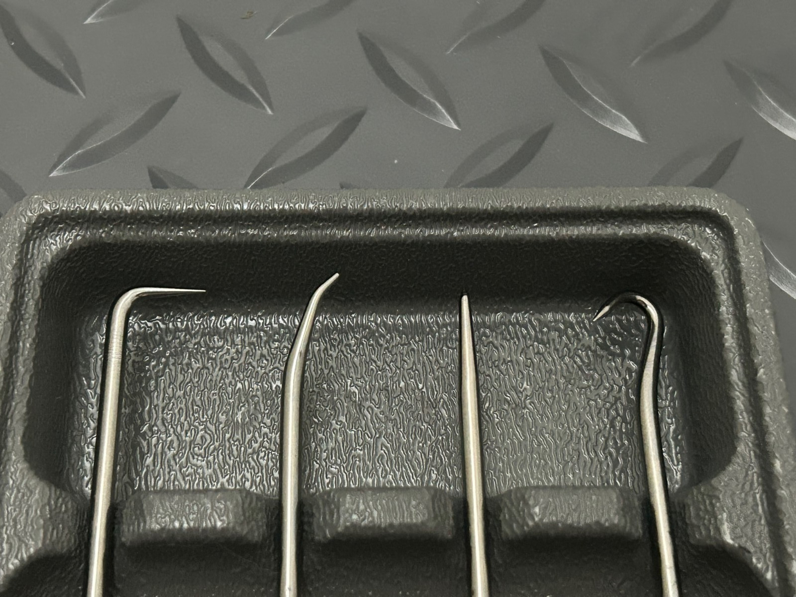 Snap-on Tools USA NEW 4pc BLACK Soft Grip Miniature Pick Set SGASA204CBK