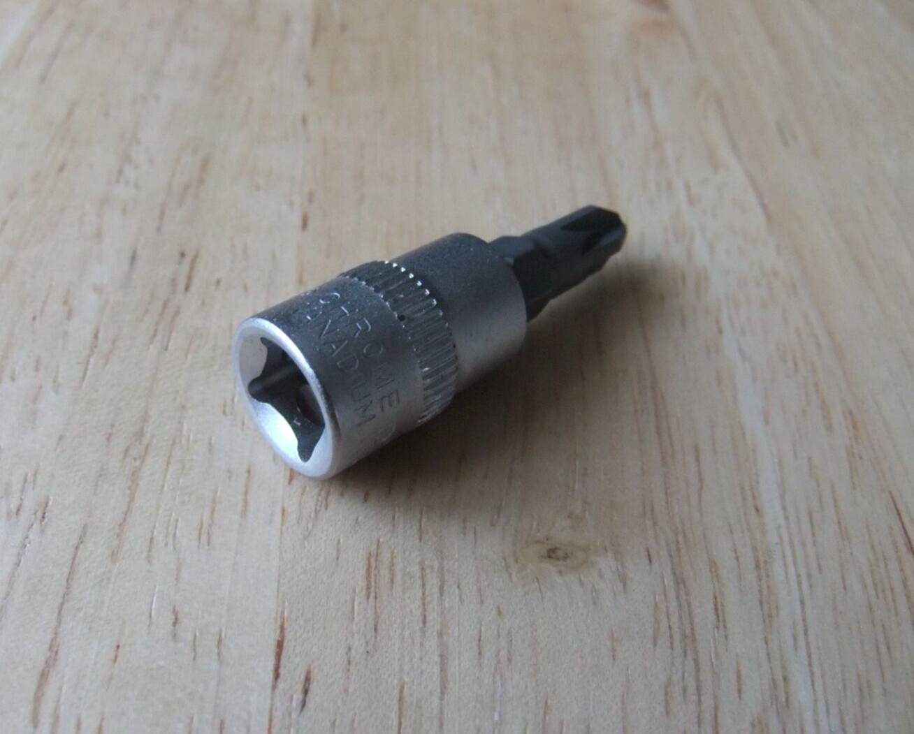Welzh Werkzeug 1/4 Drive Chrome Vanadium Socket & PZ3 S2 Steel Bit – 35mm Long