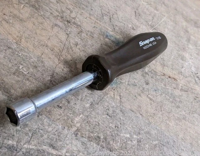 Snap-on Tools USA NEW BROWN Hard Grip 7/16” SAE 6pt Manual Nut Driver NDD114B