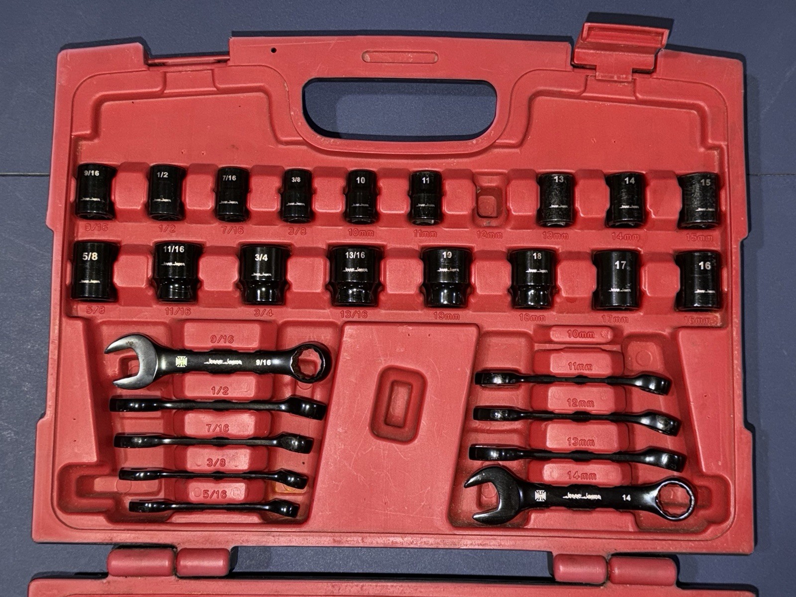 Mac Tools Jesse James West Coast Choppers Tool Set 64-Piece, Black Chrome