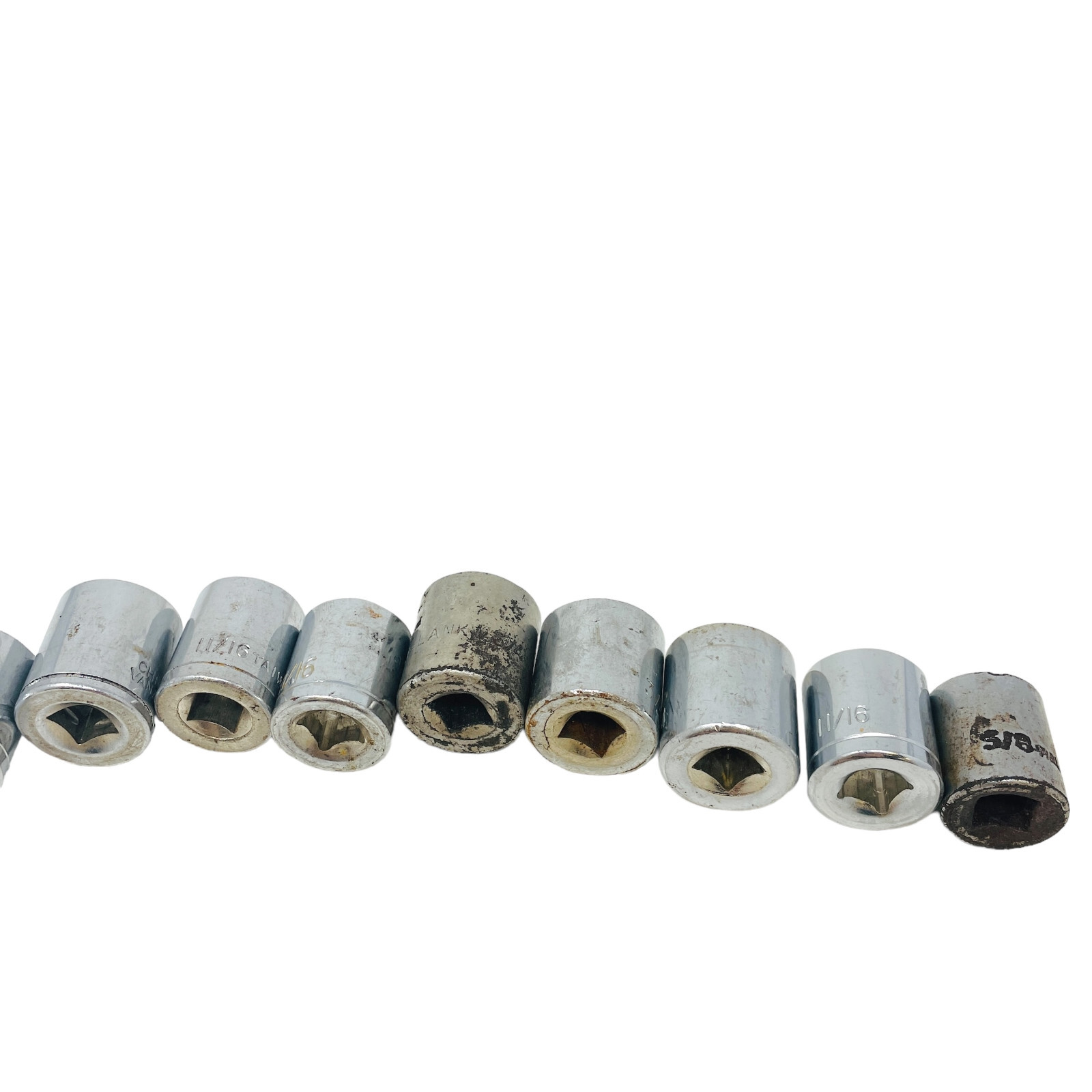 25 Pcs K-Mart and Assorted 1/2 in, 3/8 in, 11/16 in Socket Set